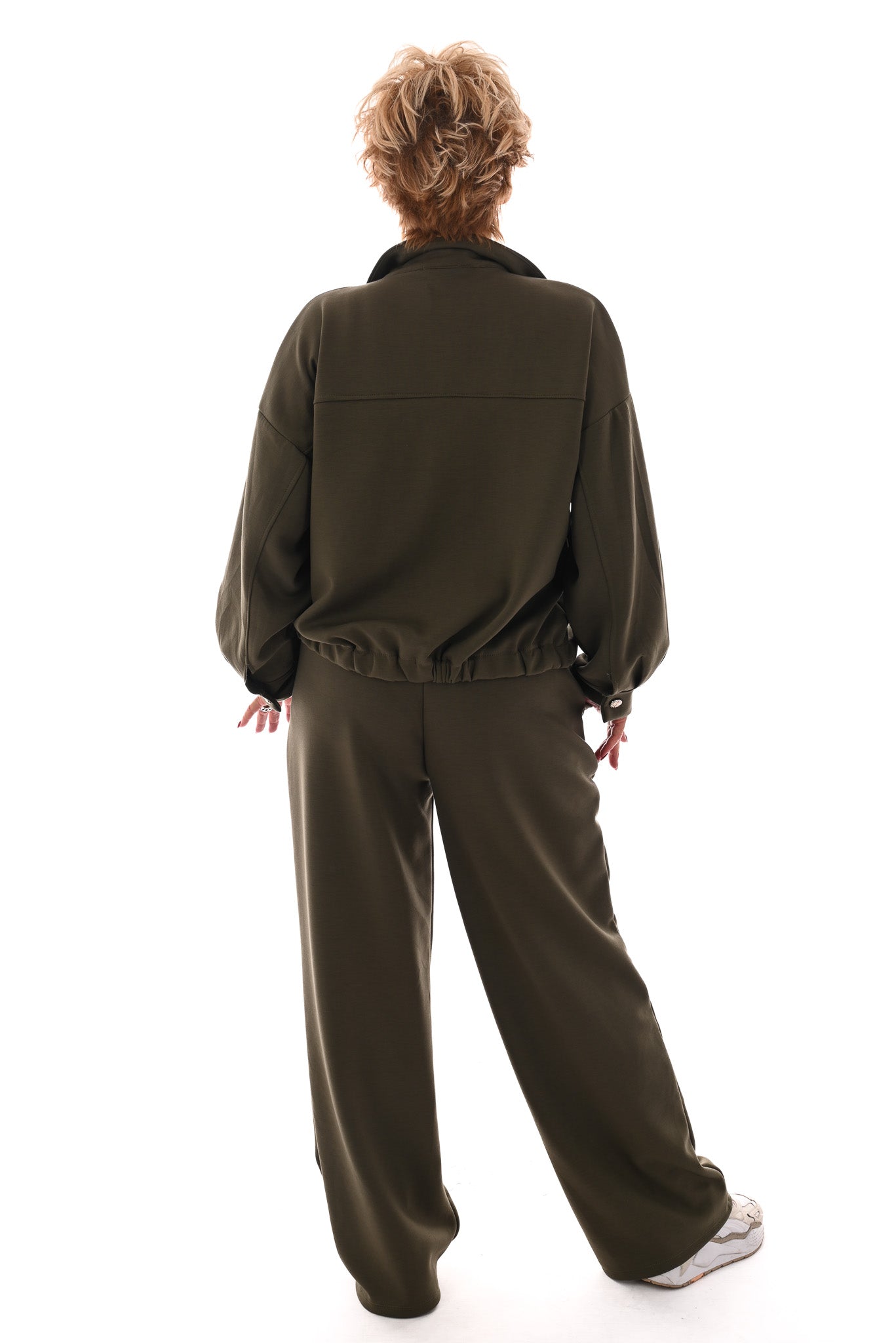 Tweedelig pak blouse met borstzakken en knopen legergroen