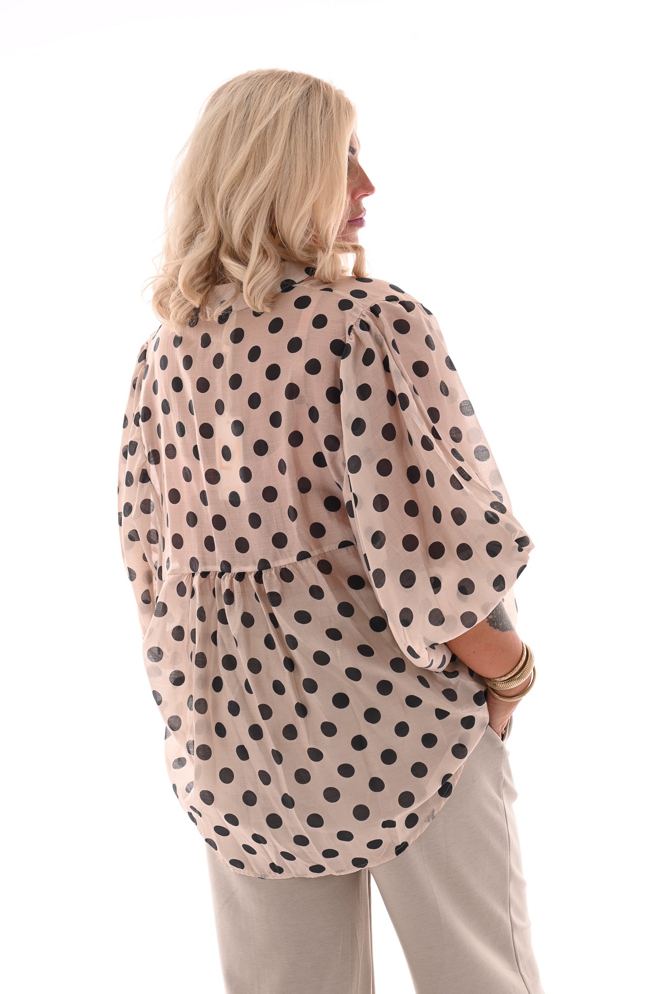 Blouse grote dots beige/antraciet