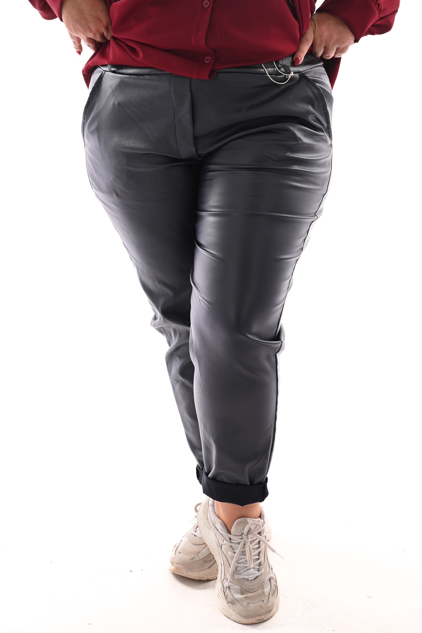 Leatherlook jogger donkerblauw