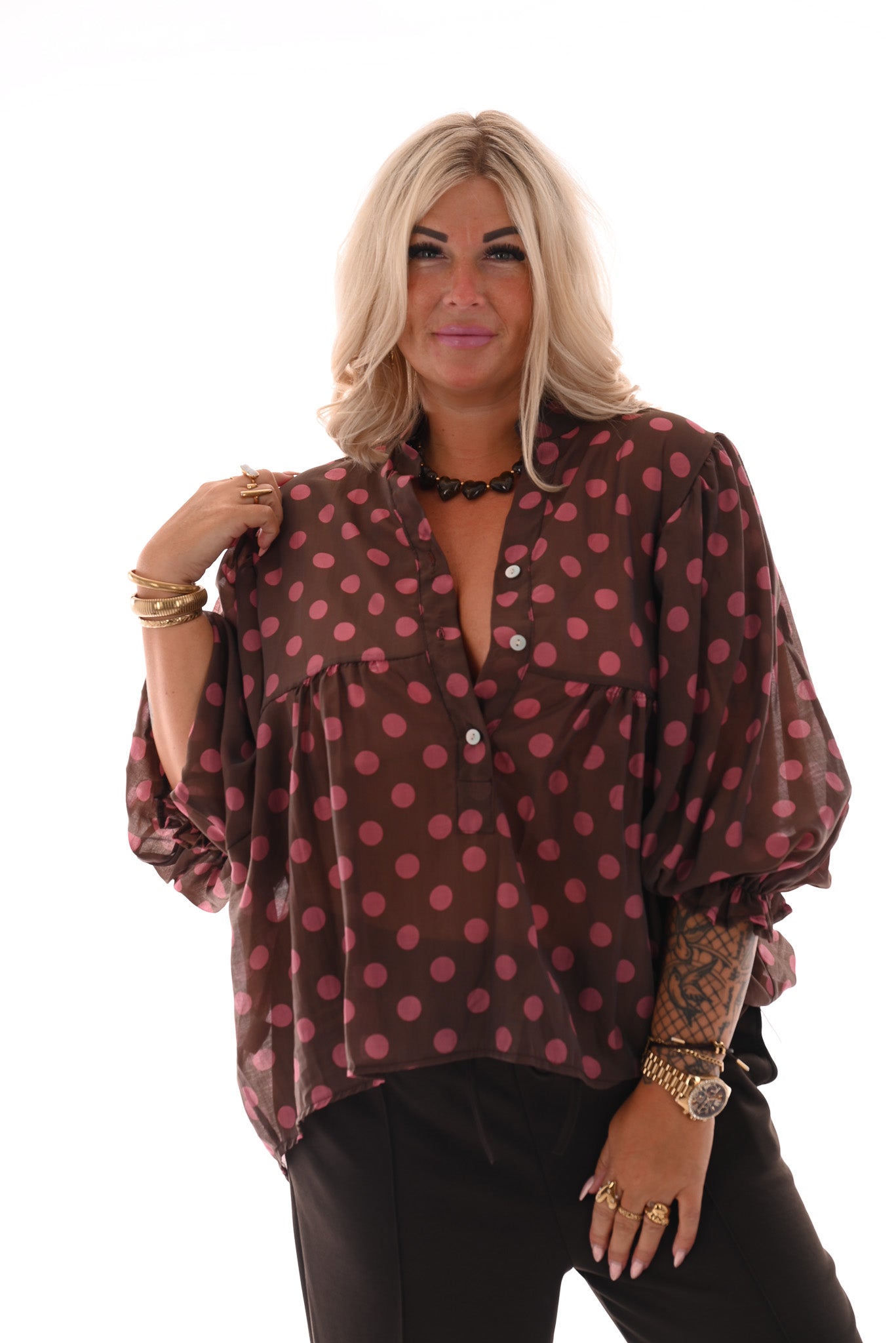 Blouse grote dots bruin/roze