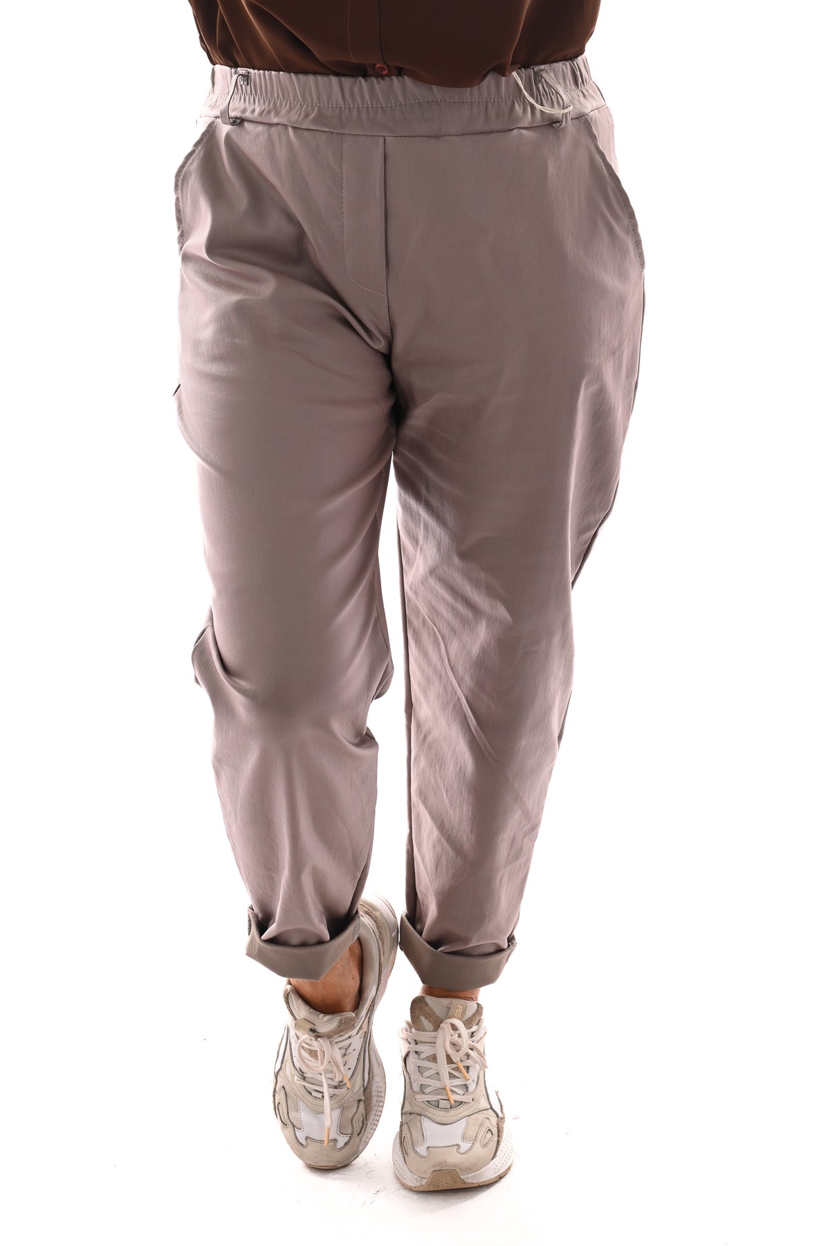 Leatherlook jogger taupe