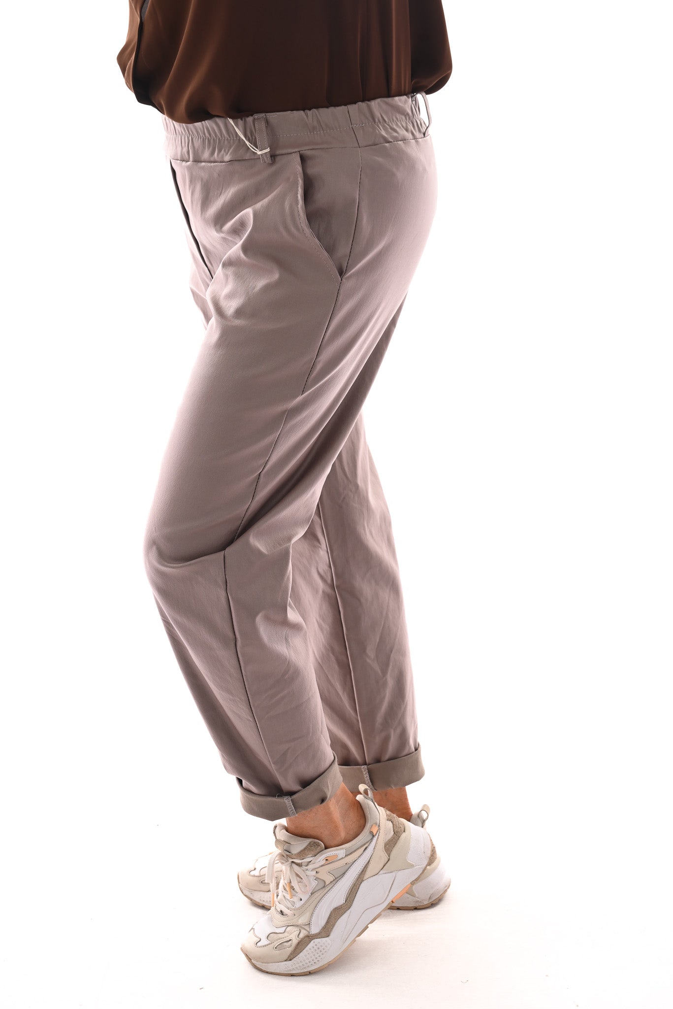 Leatherlook jogger taupe