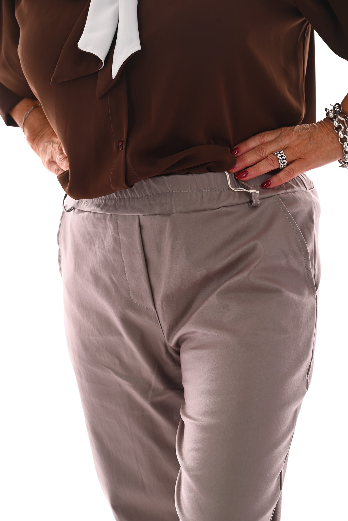 Leatherlook jogger taupe