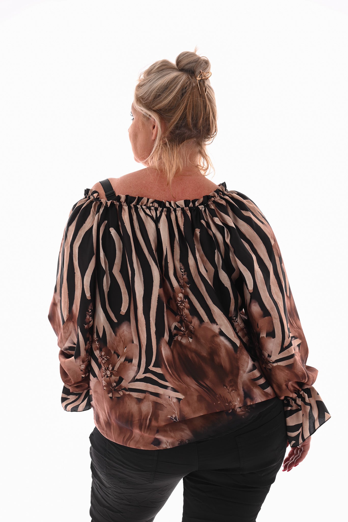 Off-shoulder top zebra en bloemen bruin