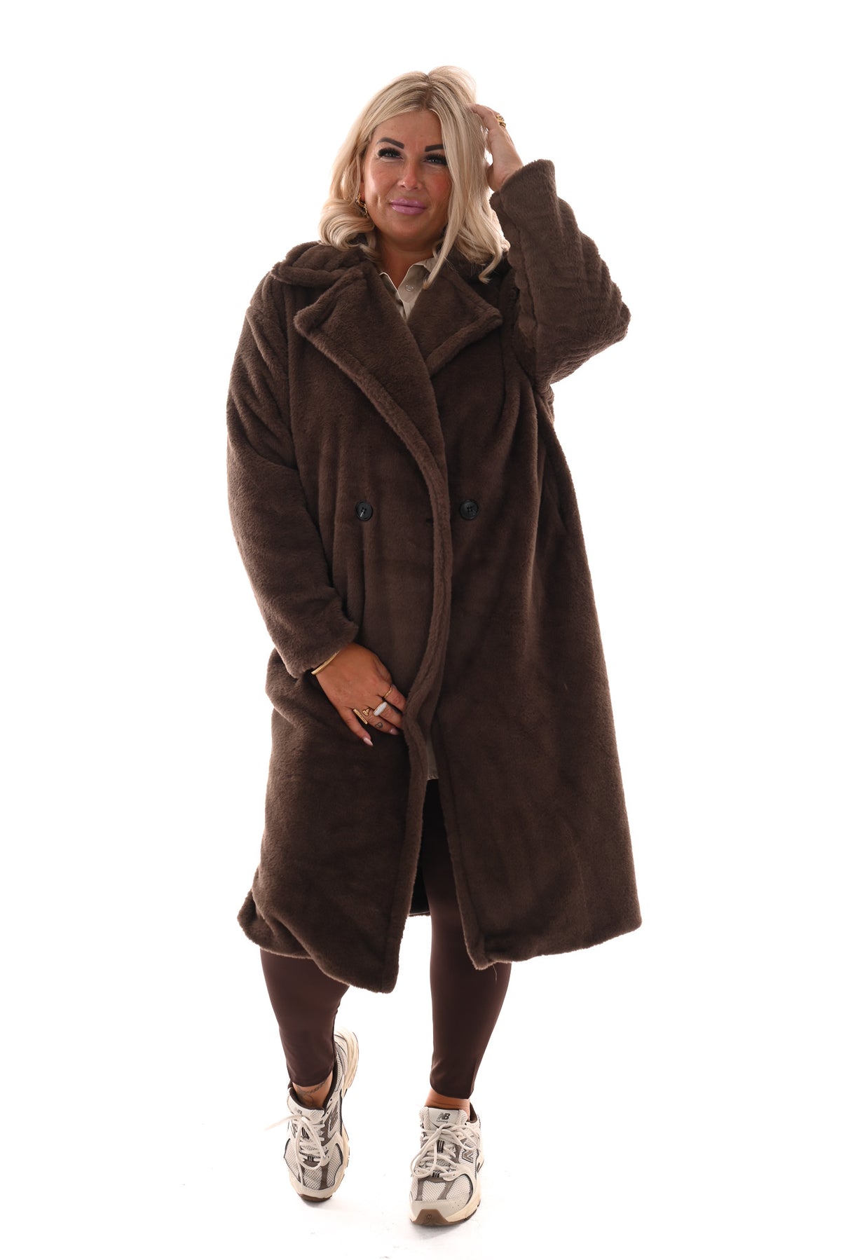 Lange faux fur manteljas bruin