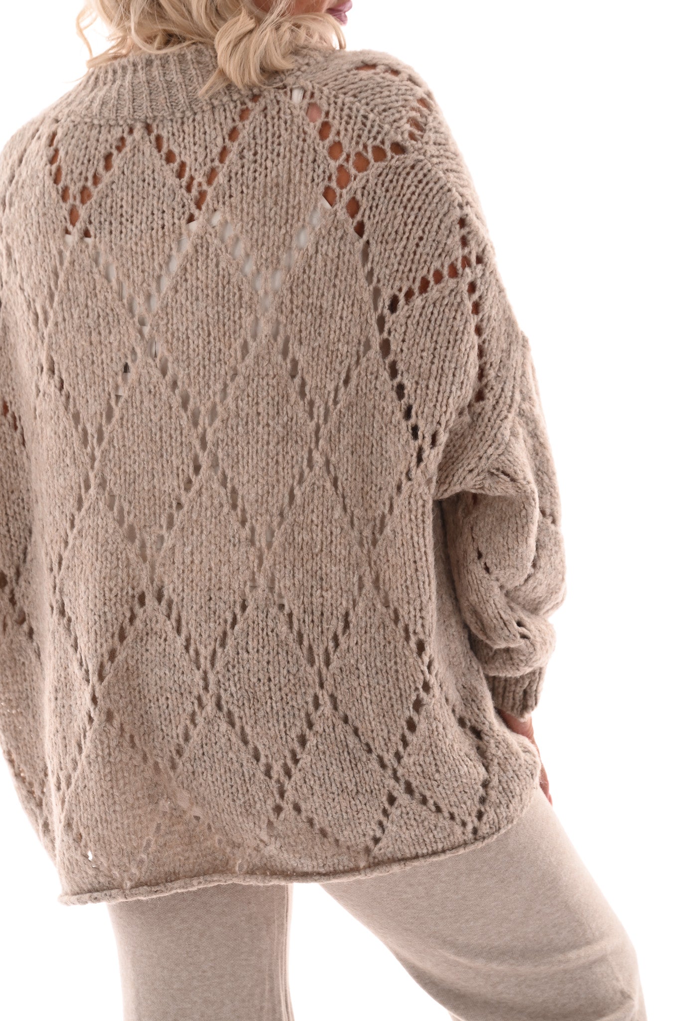 Gebreid vest ruit en knopen beige