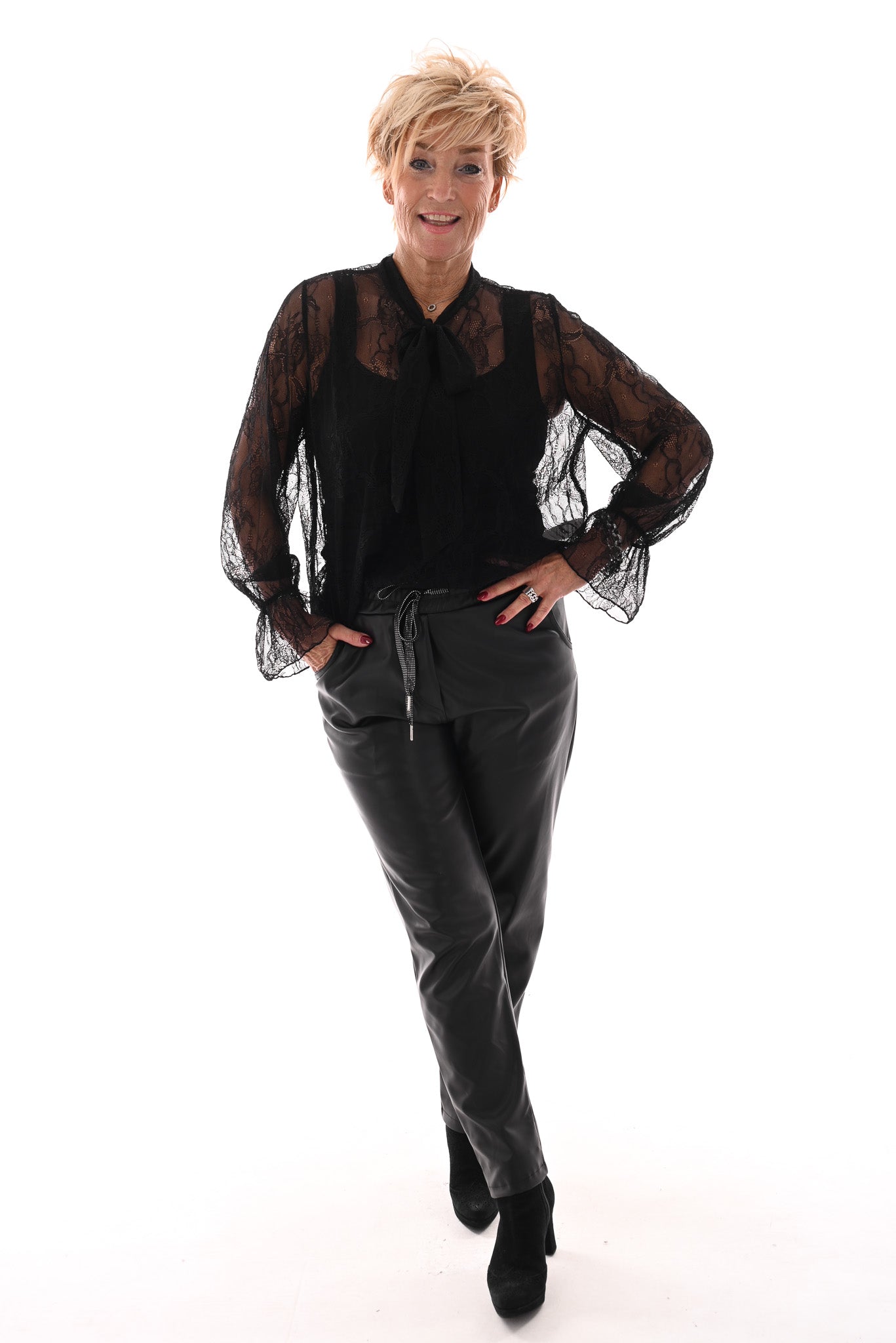 Leatherlook stretchbroek zwart