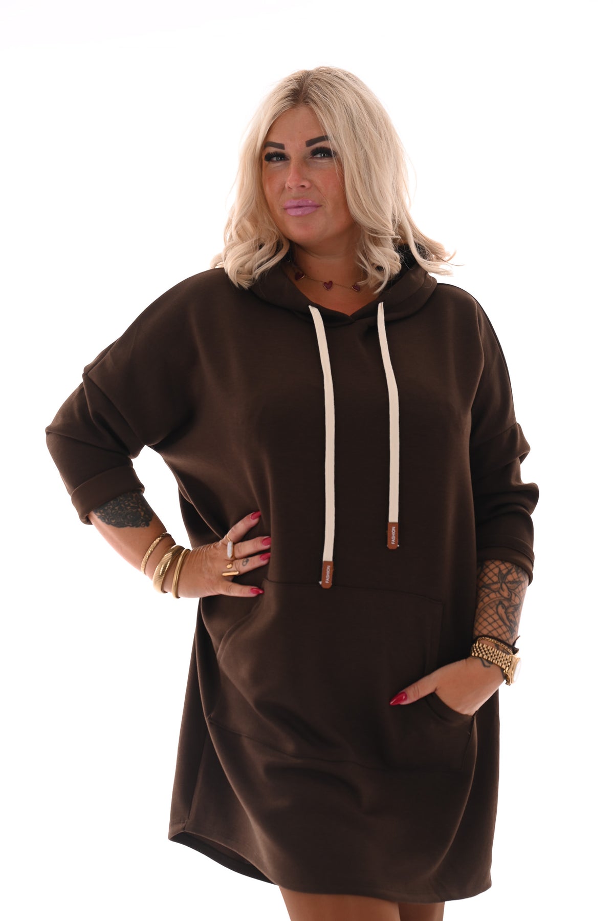 Sweaterdress met capuchon donkerbruin