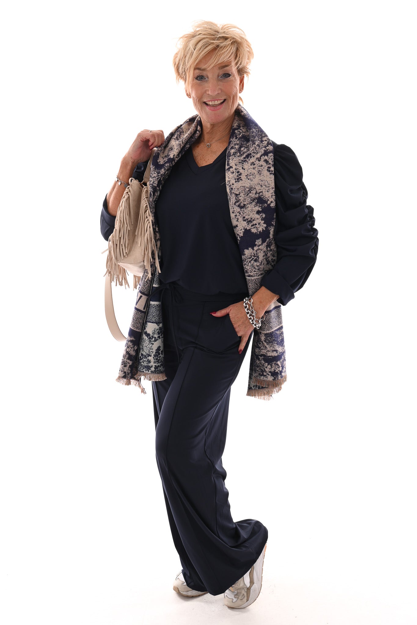 Tweedelig pak gedrapeerde mouwen uni marineblauw