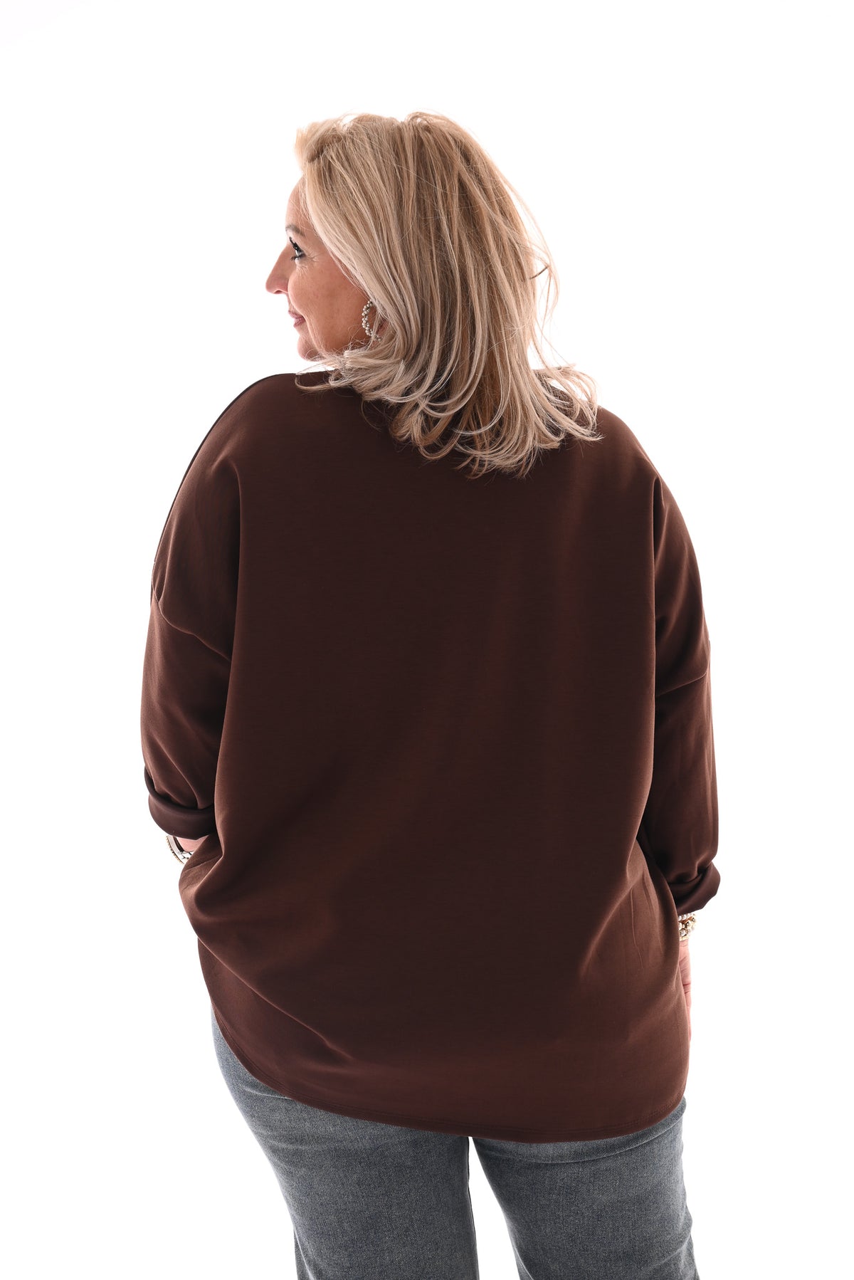 Sweater ronde panterhals met ketting bruin