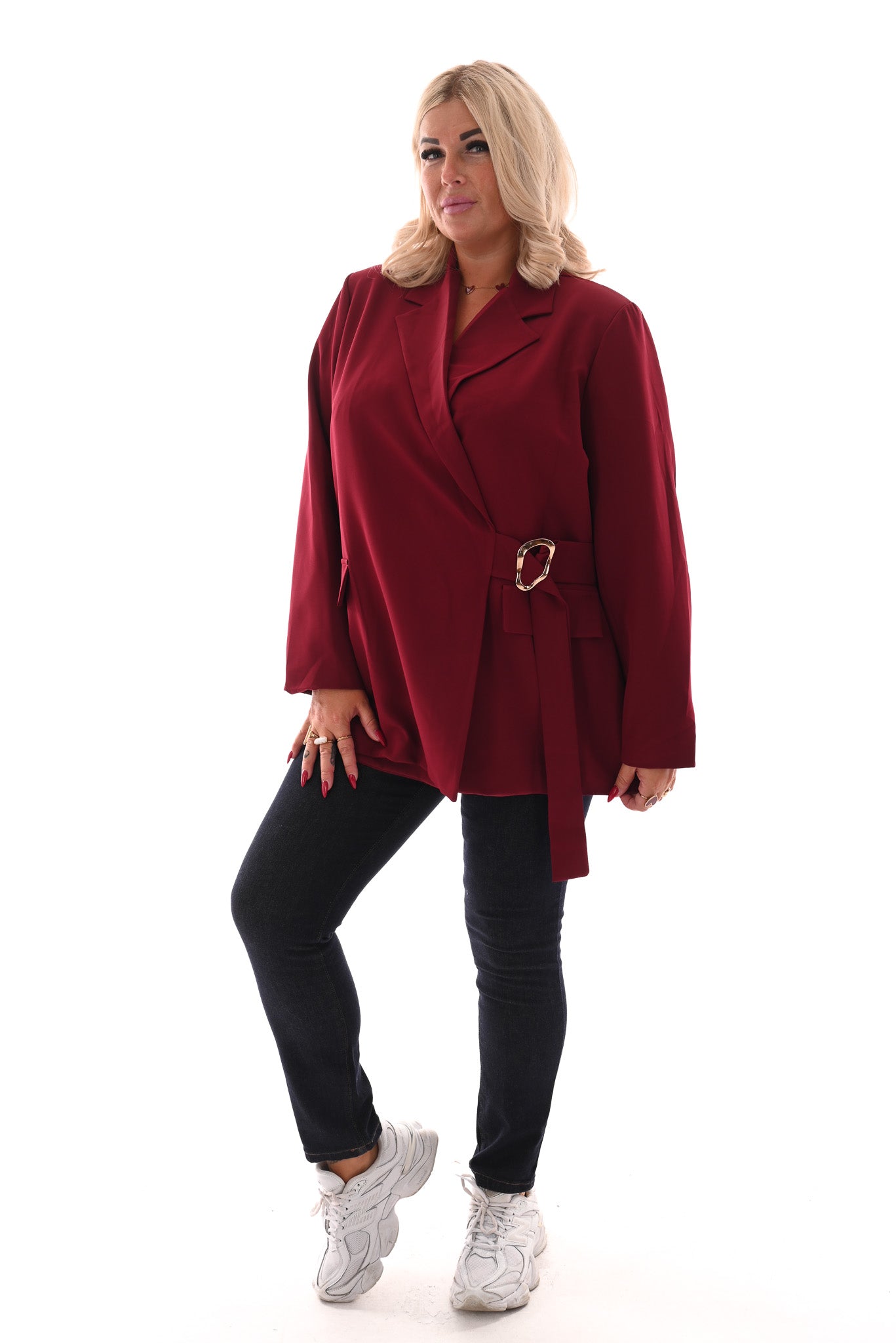 Oversized blazer met gouden gesp schuin bordeaux