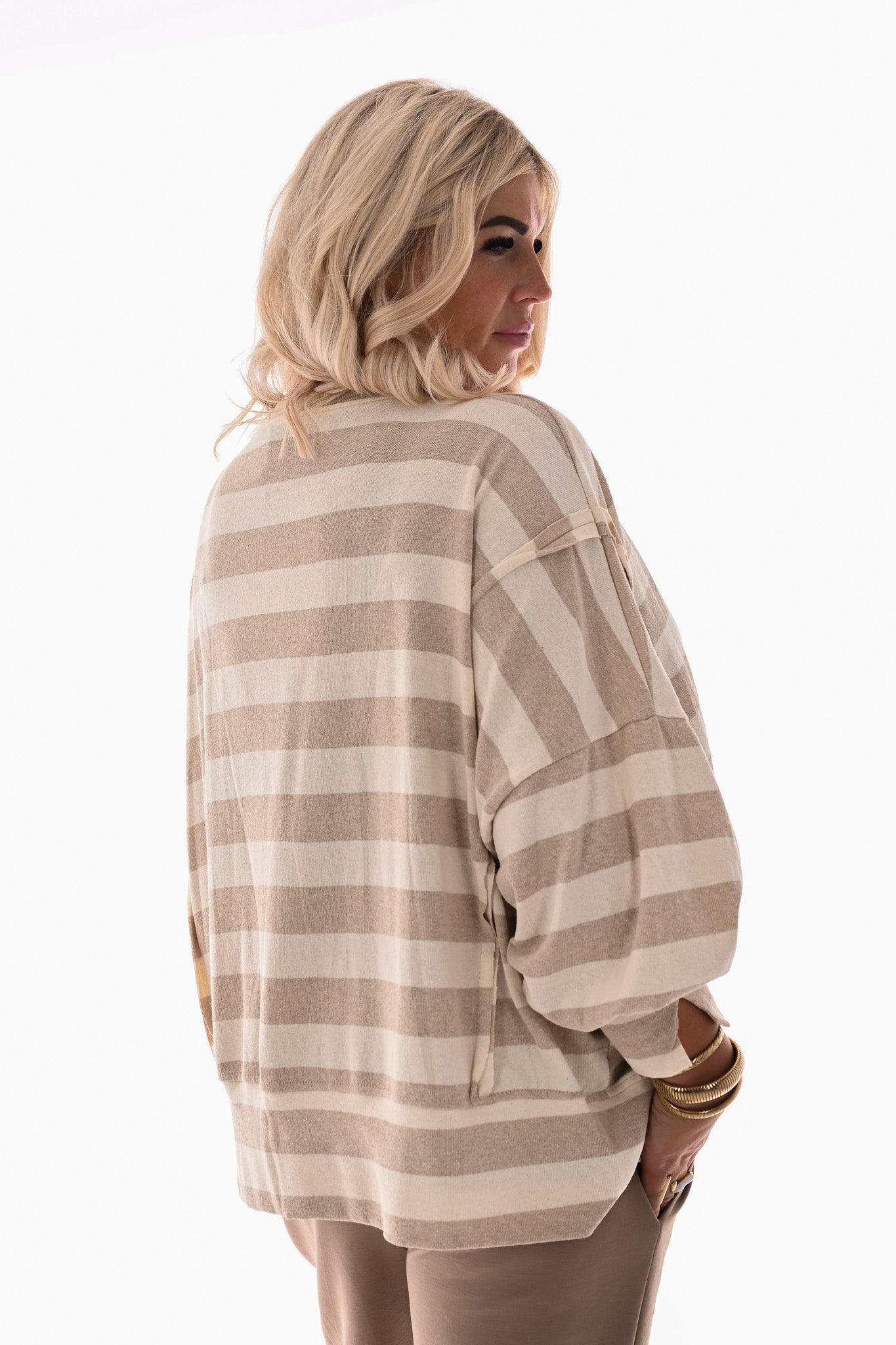 Oversized gestreepte trui beige/roomwit
