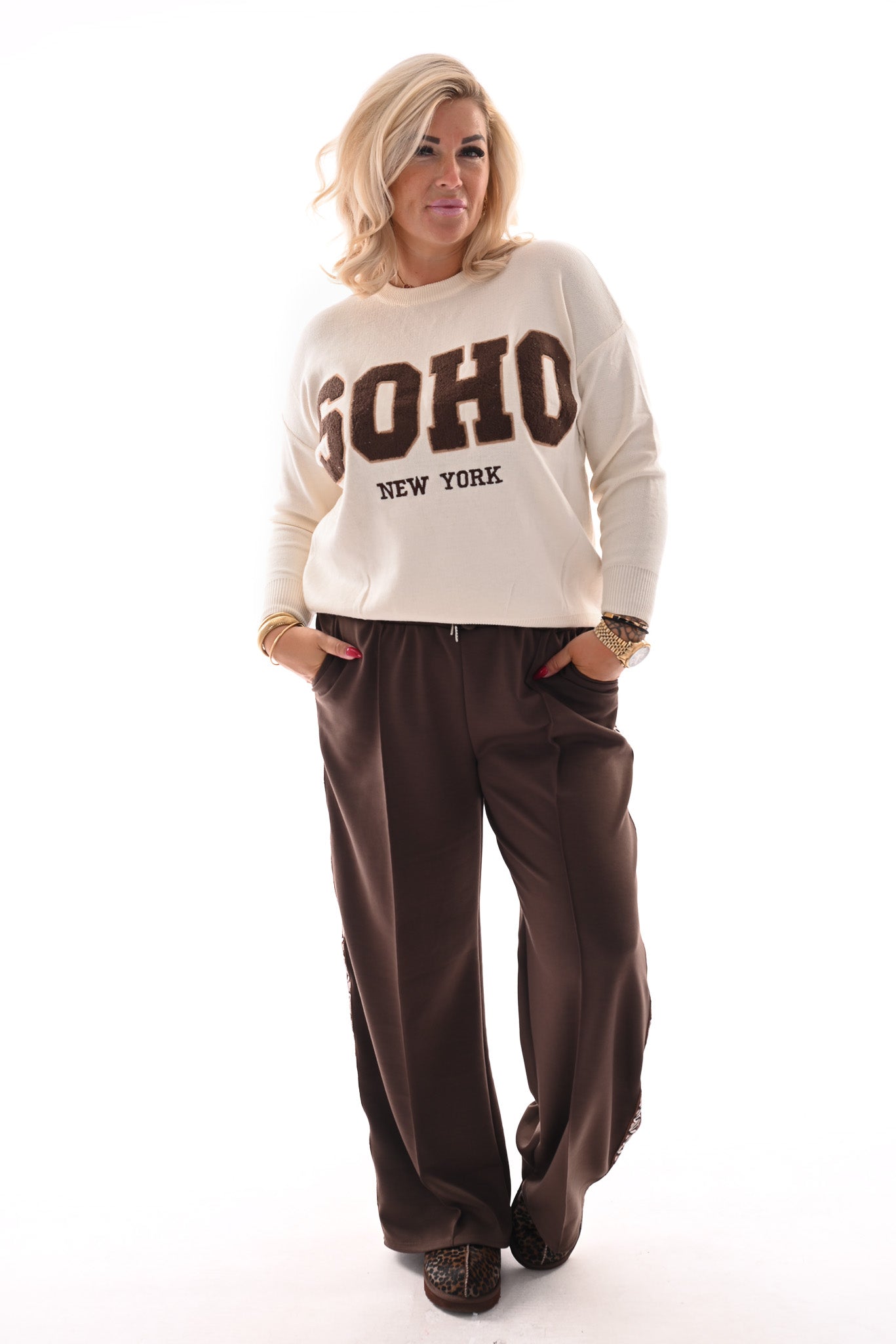 Wide leg joggingsbroek met bies donkerbruin