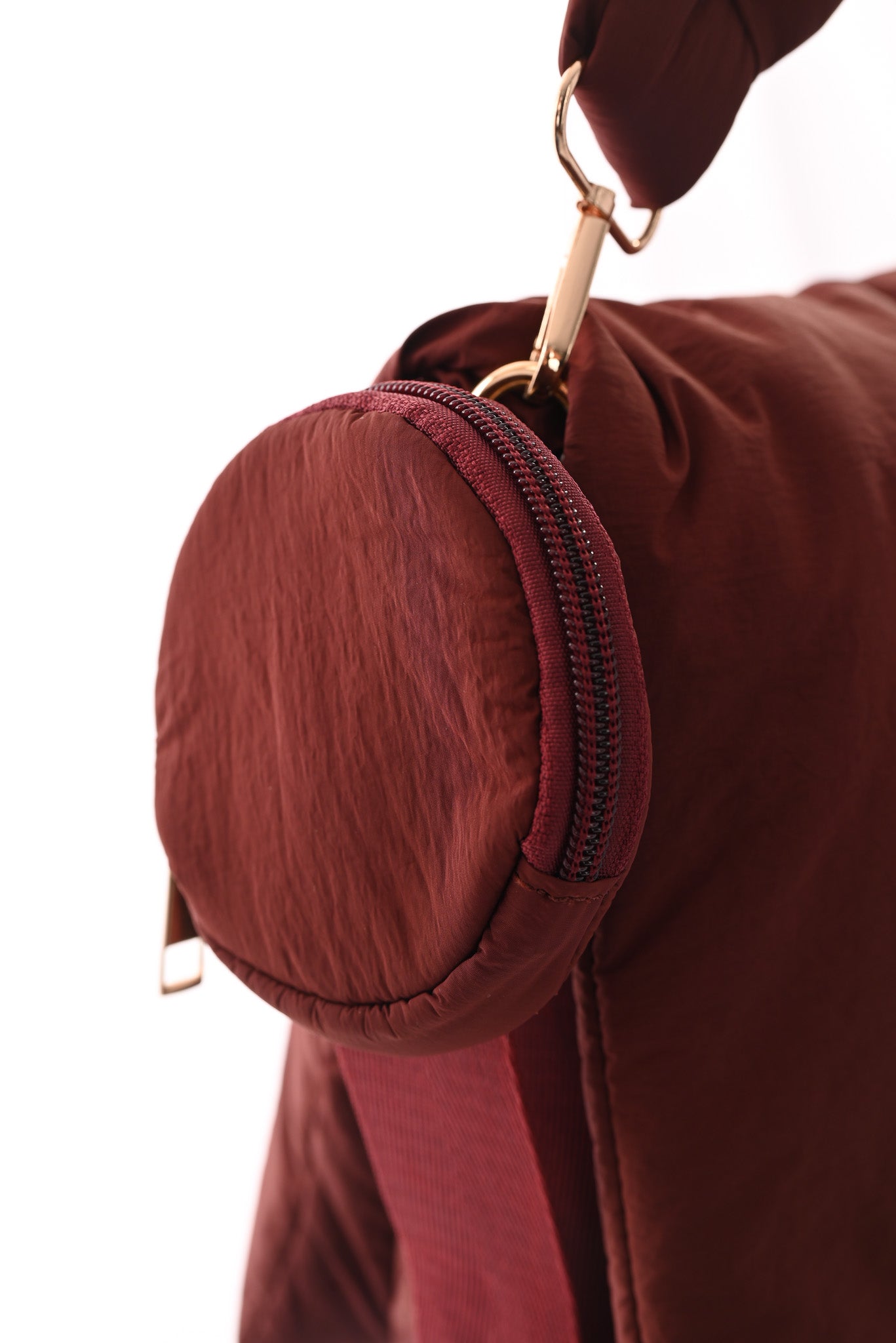 Puffer tas geknoopt bordeaux