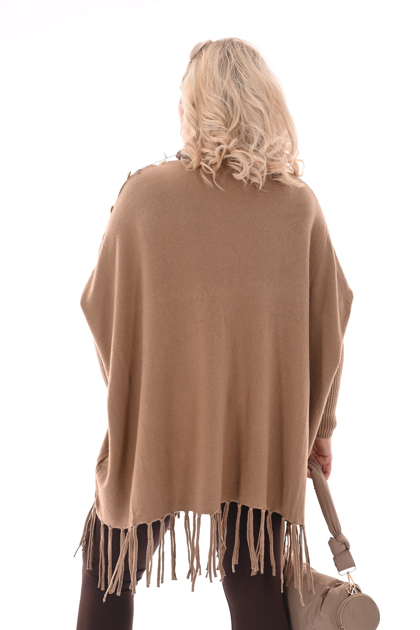 Trui franjes en knopen camel