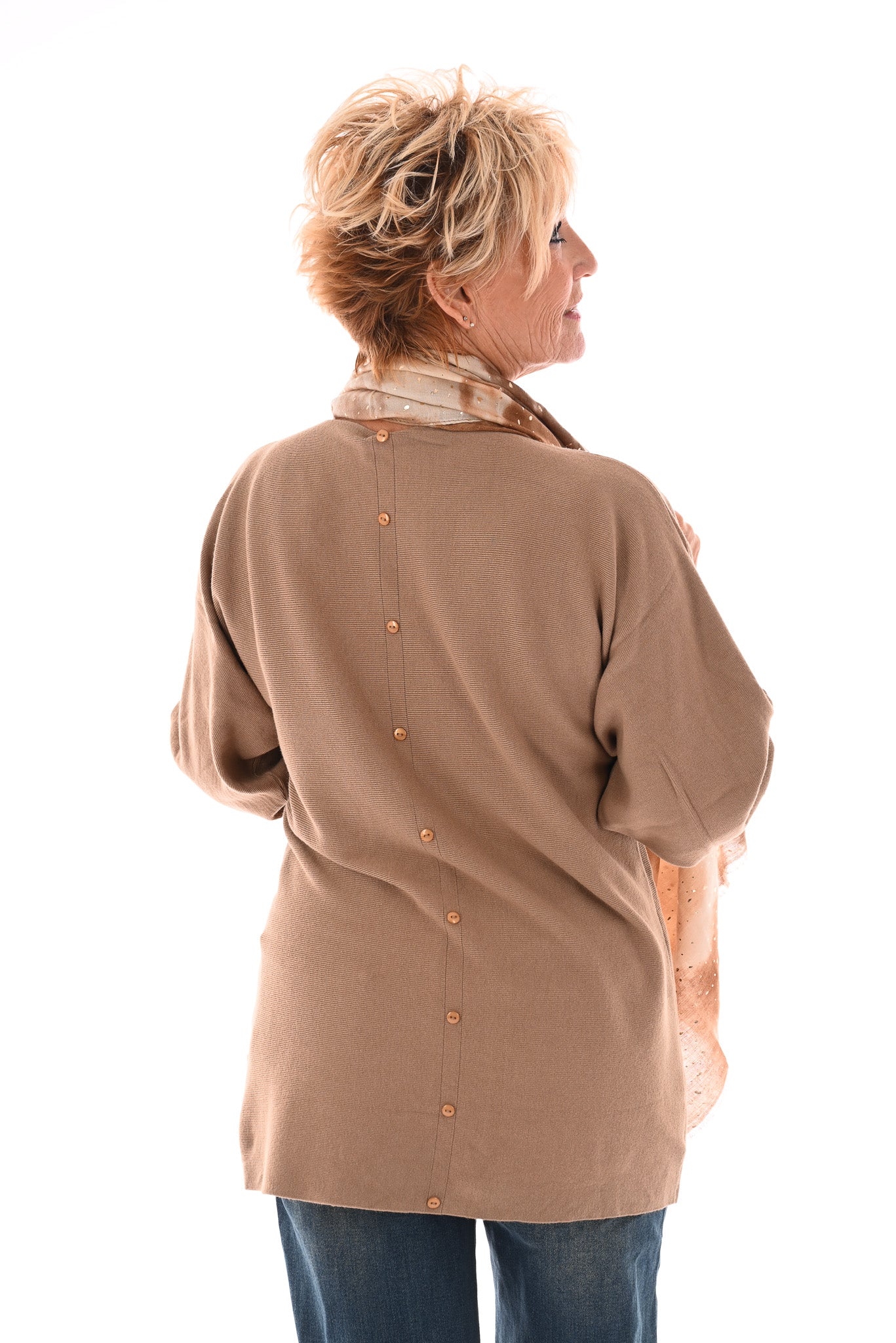 Trui met knoopjes pofmouwen camel