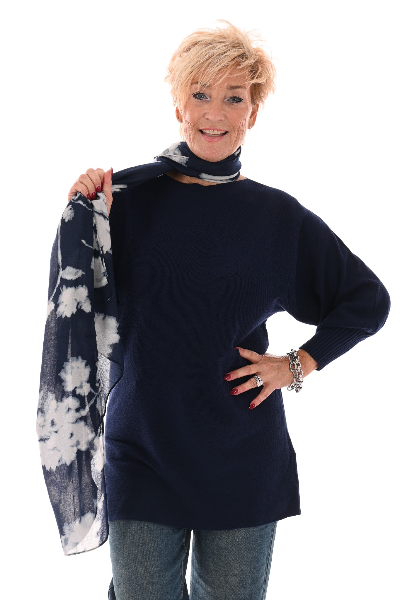 Trui met knoopjes pofmouwen marineblauw
