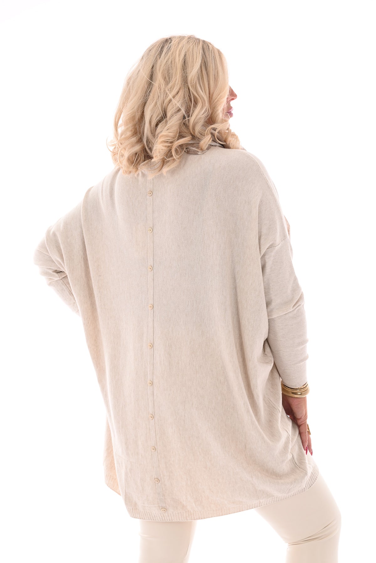 Trui met zakken en knoopjes beige