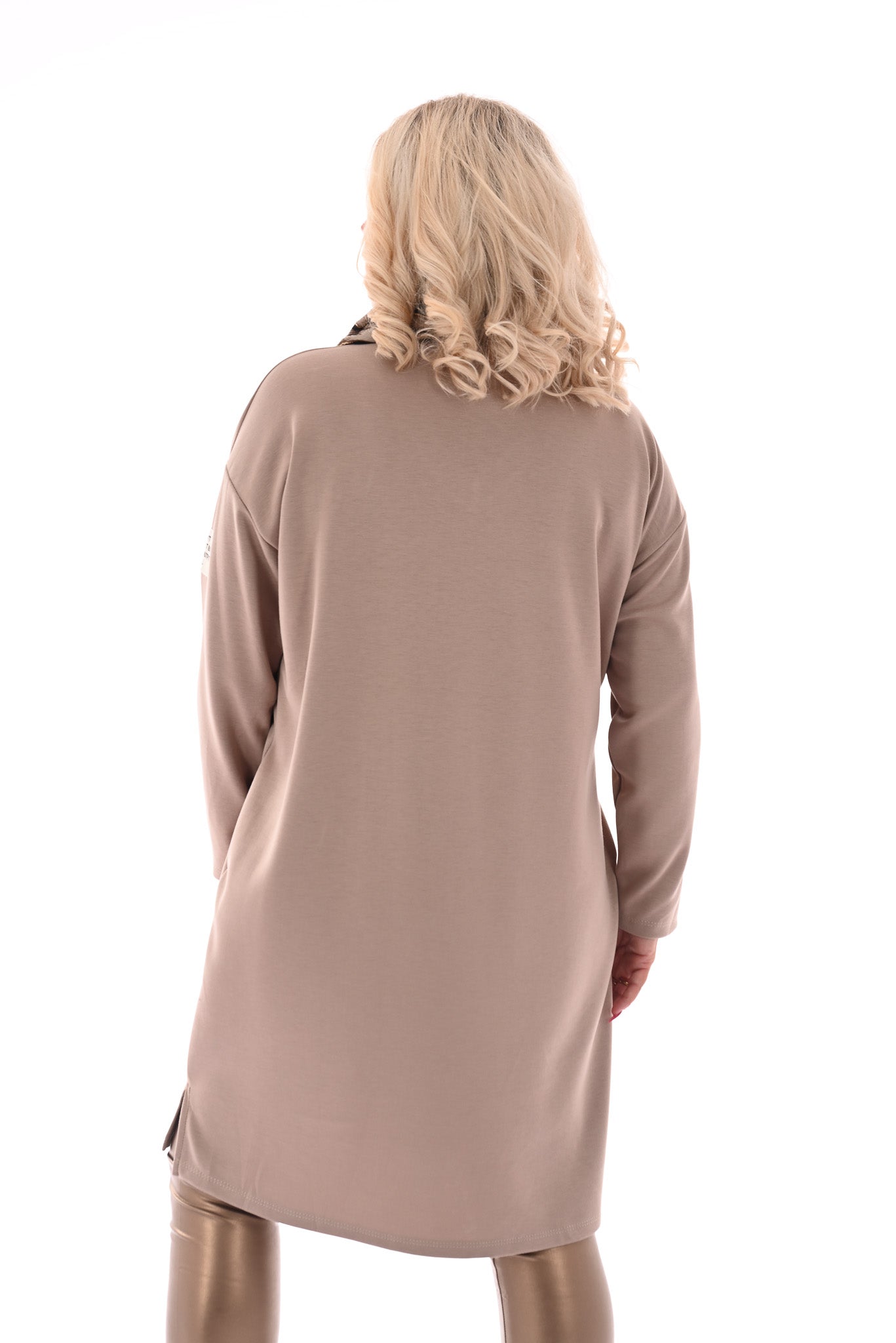 Sweaterdress v-hals applicatie taupe