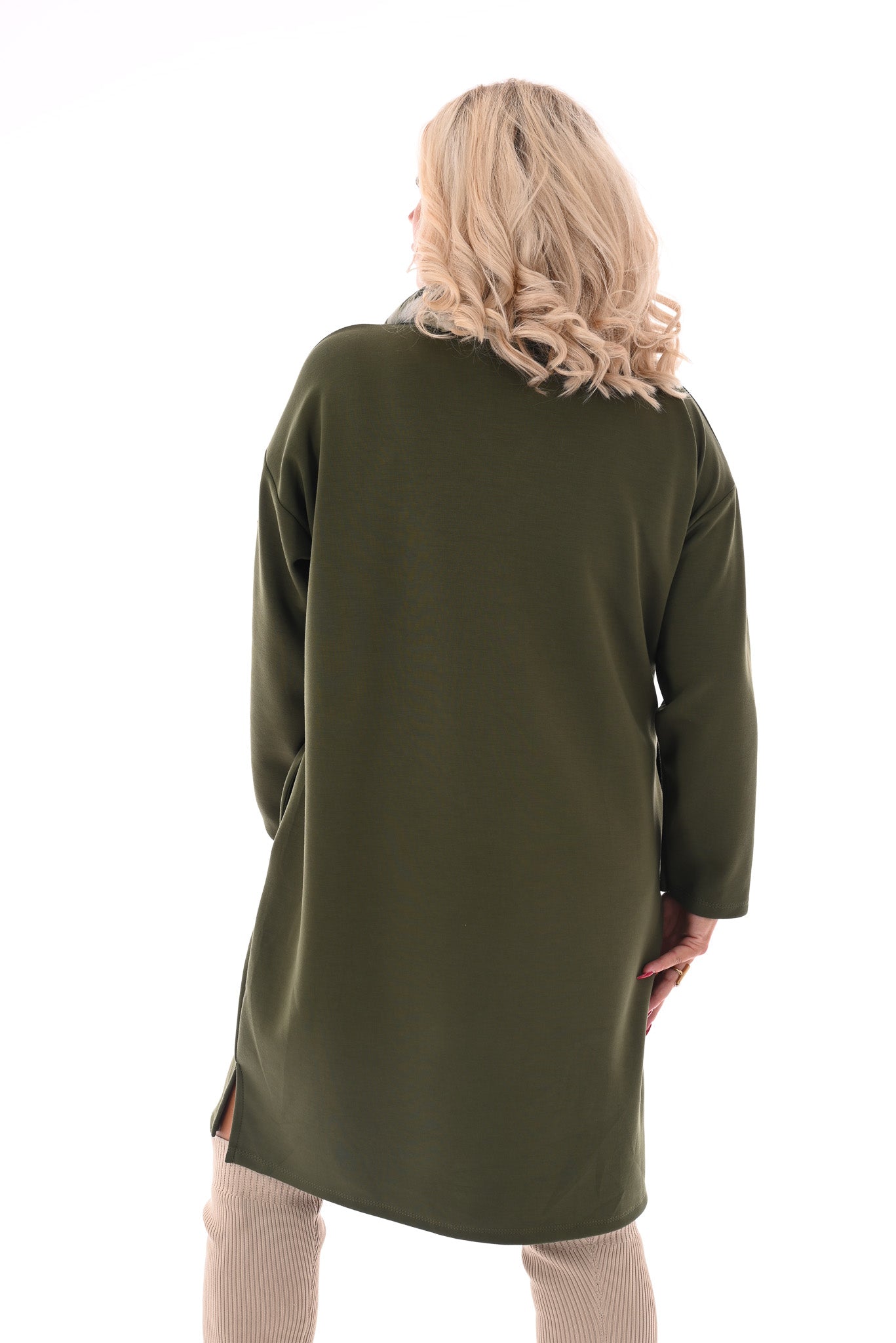 Sweaterdress v-hals applicatie legergroen