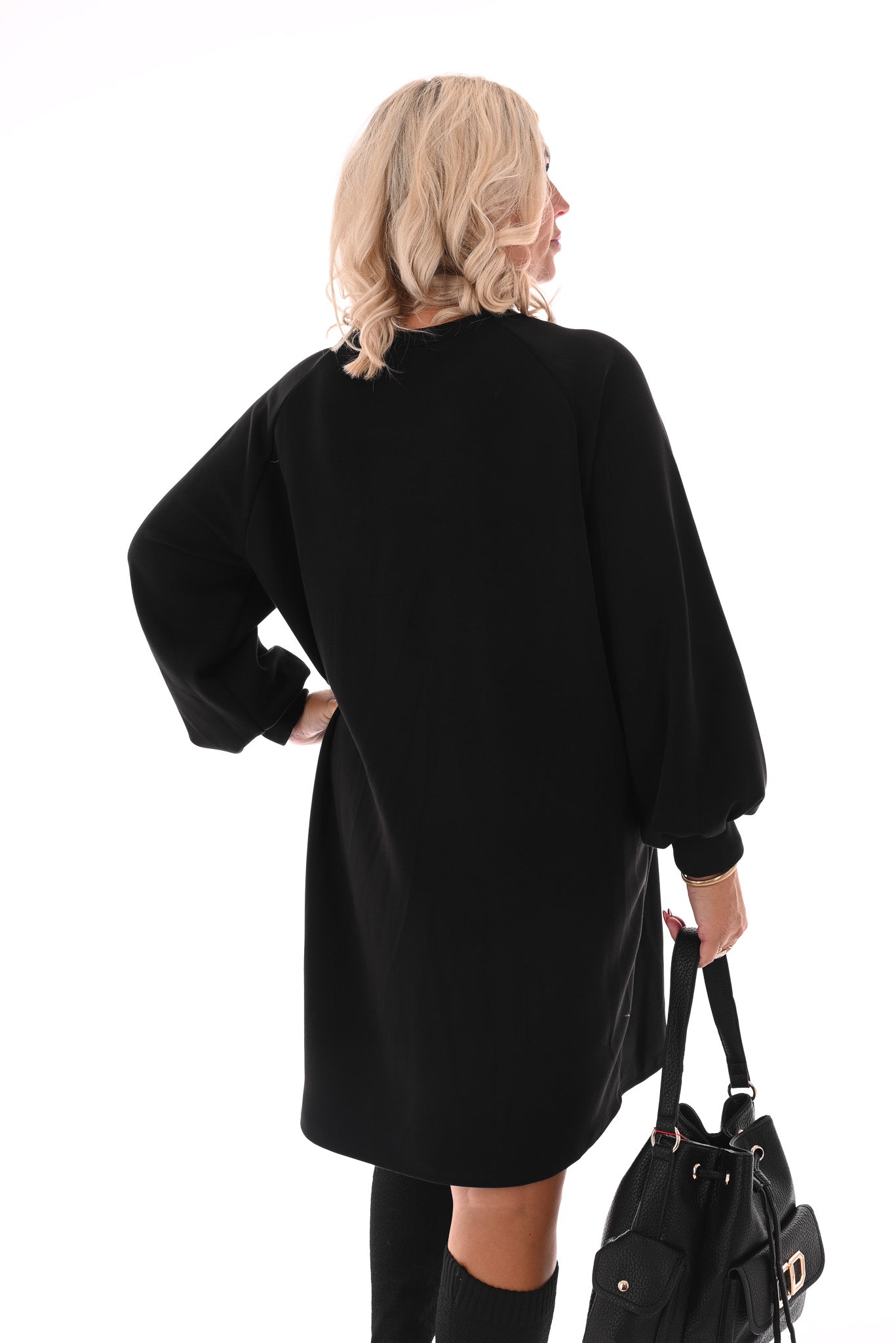 Sweaterdress pofmouwen zwart