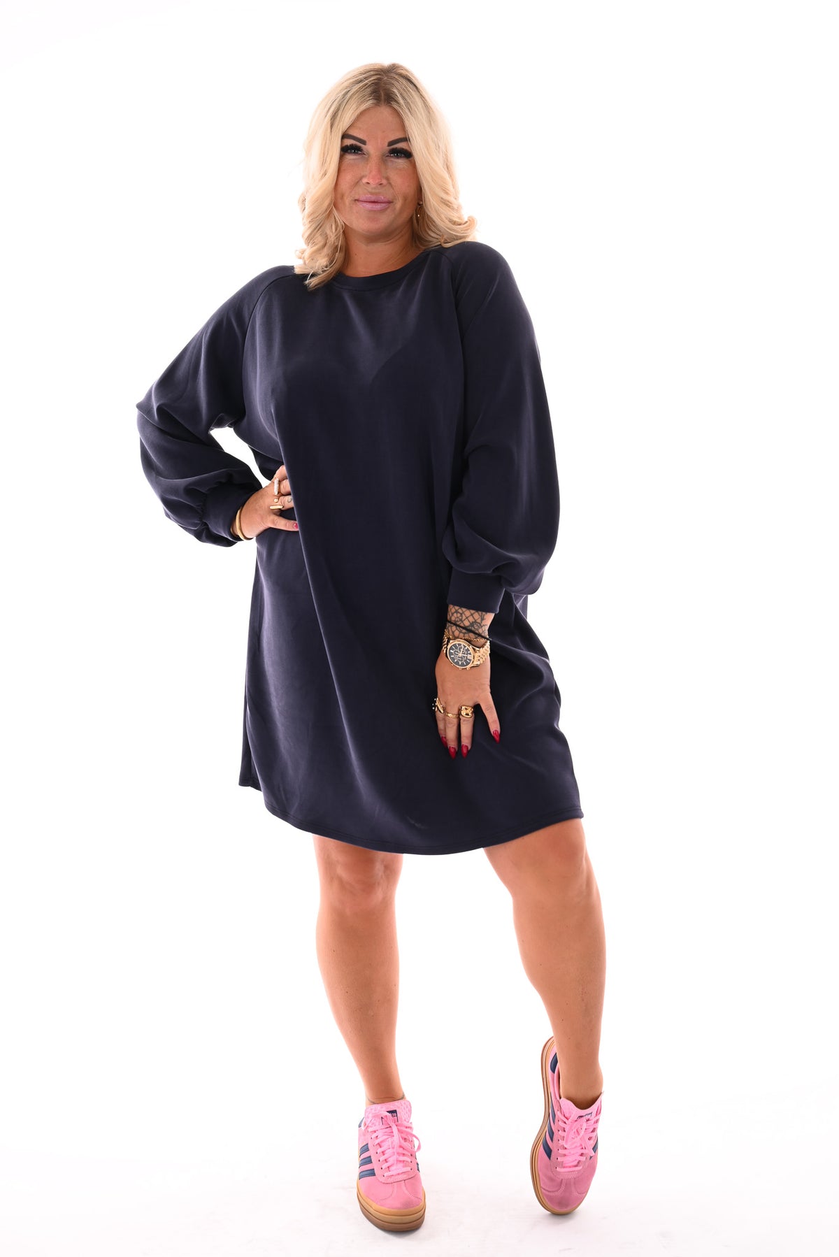 Sweaterdress pofmouwen marineblauw