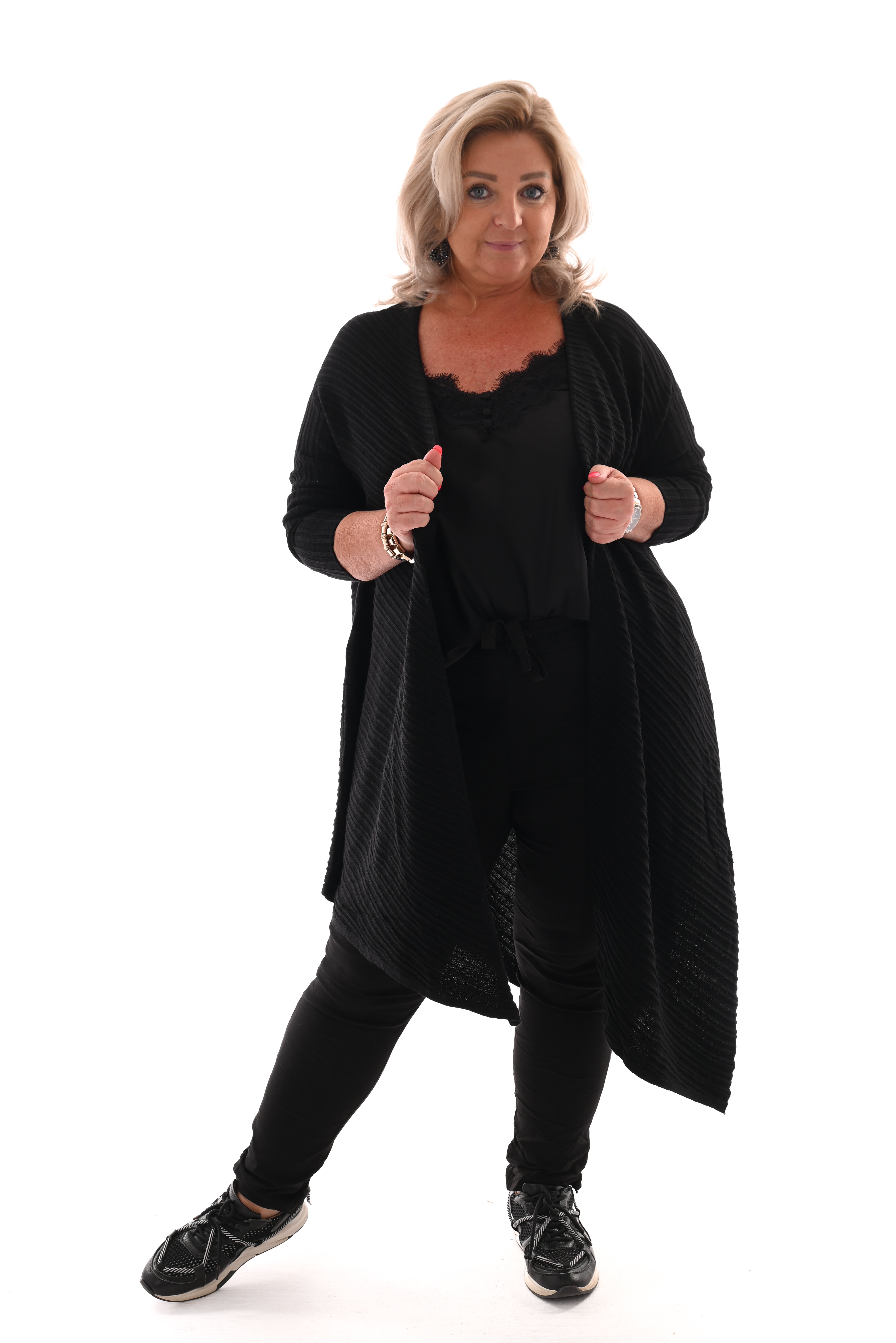 Vest half lang lines zwart