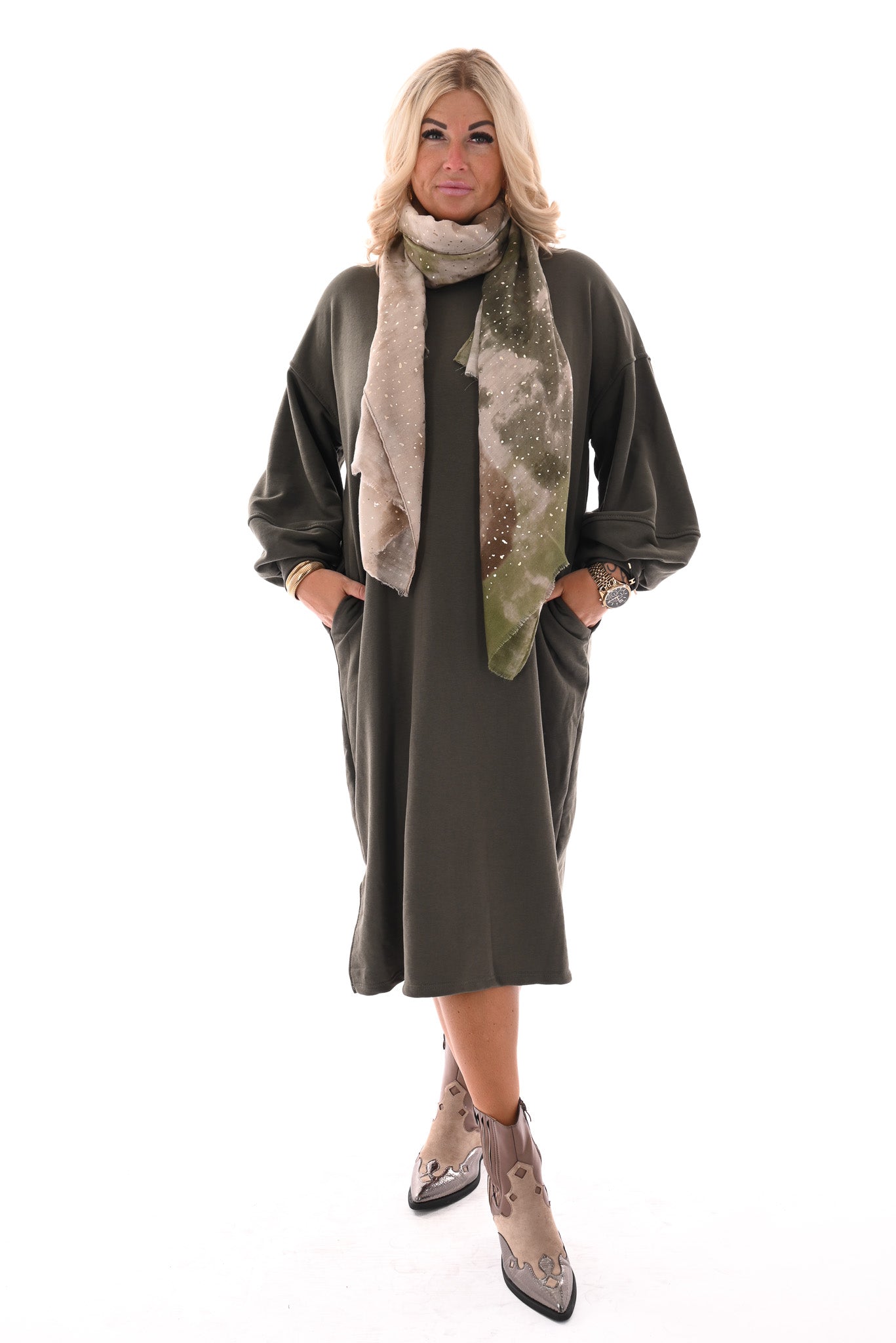 Sweaterdress met zakken legergroen
