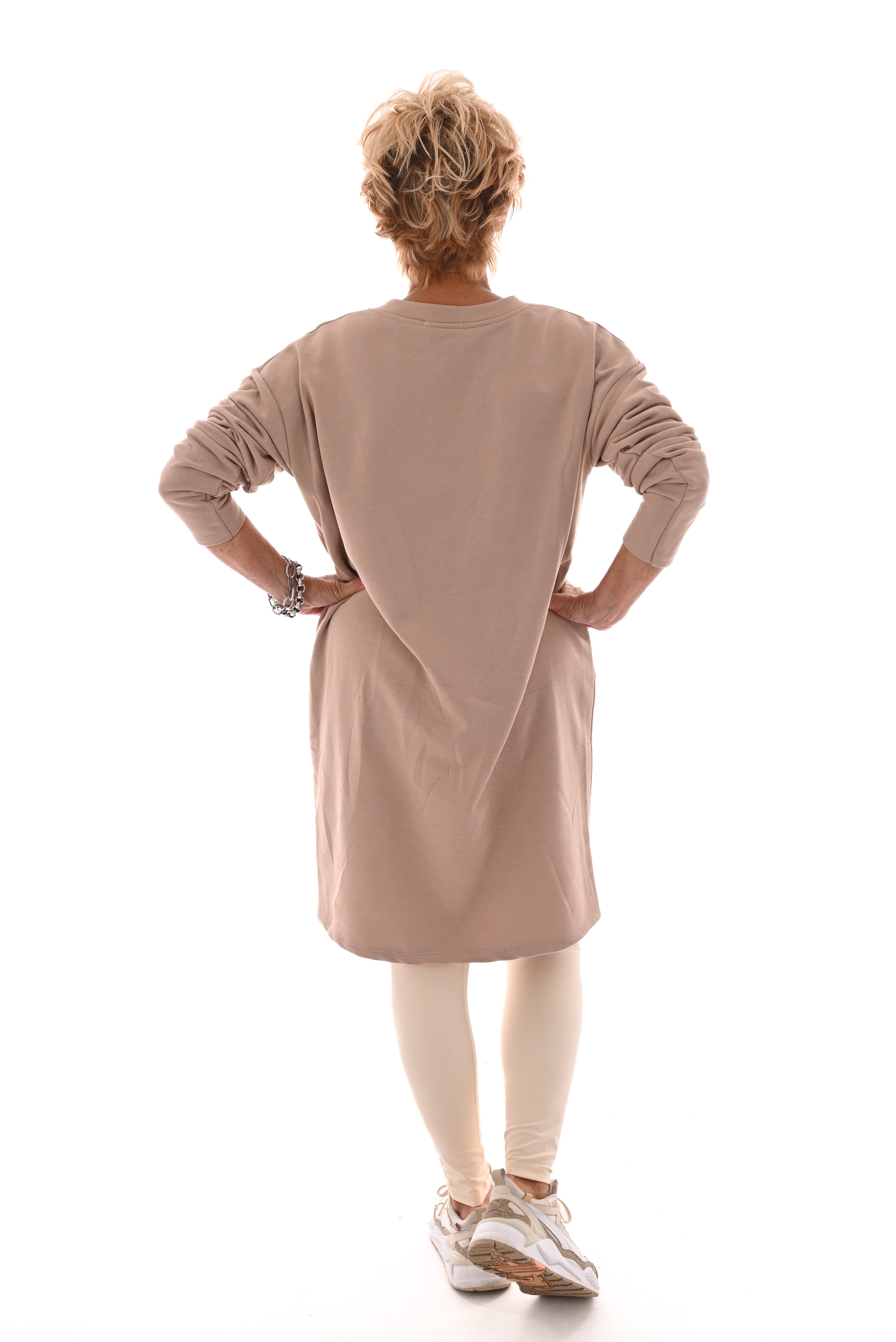 Sweaterdress v-hals uni beige
