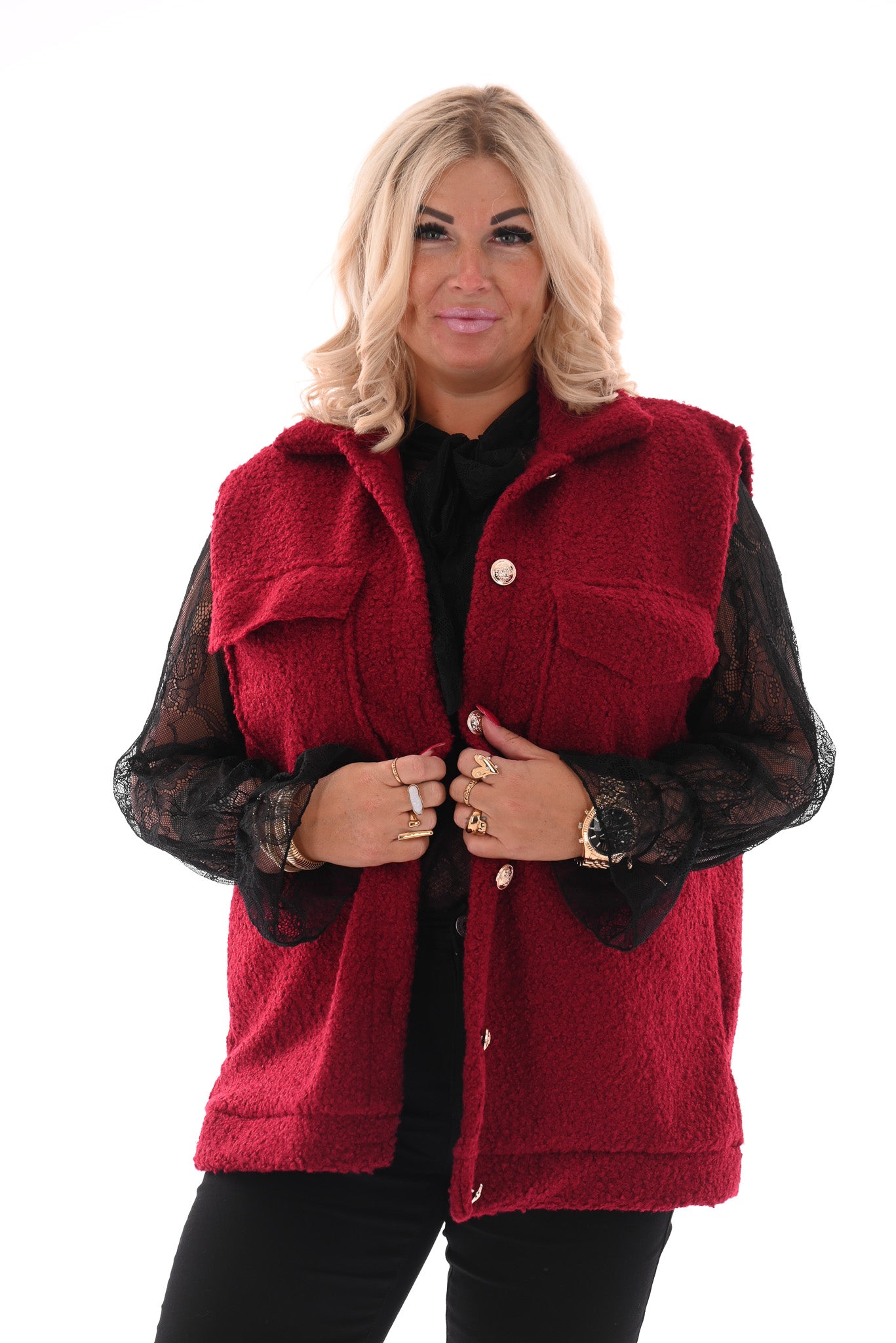 Boucle gilet met knopen en zakken bordeaux