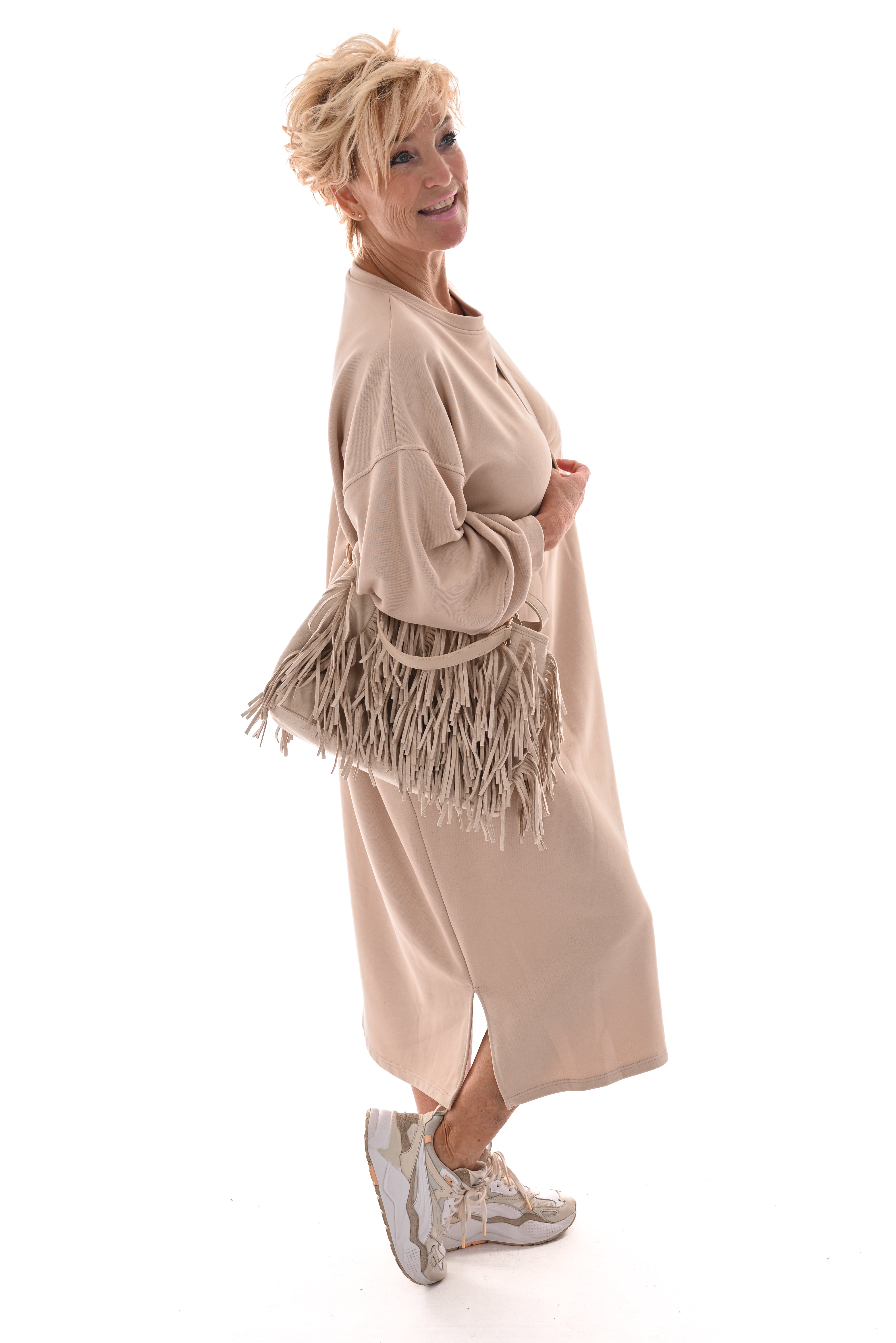 Sweaterdress met zakken beige