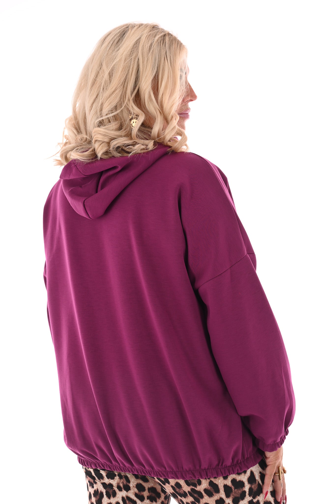 Sweater met capuchon panterprint randje magenta