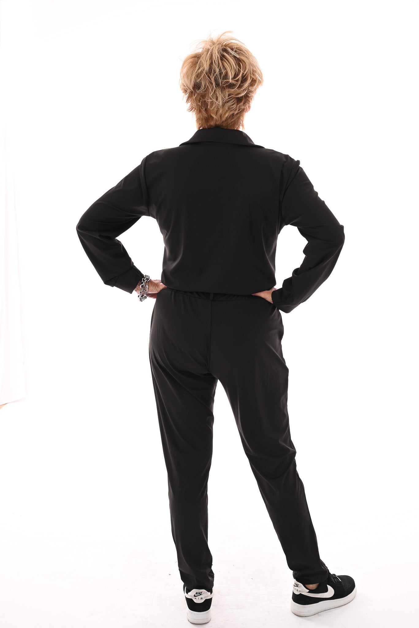 Travel jumpsuit met ceintuur zwart