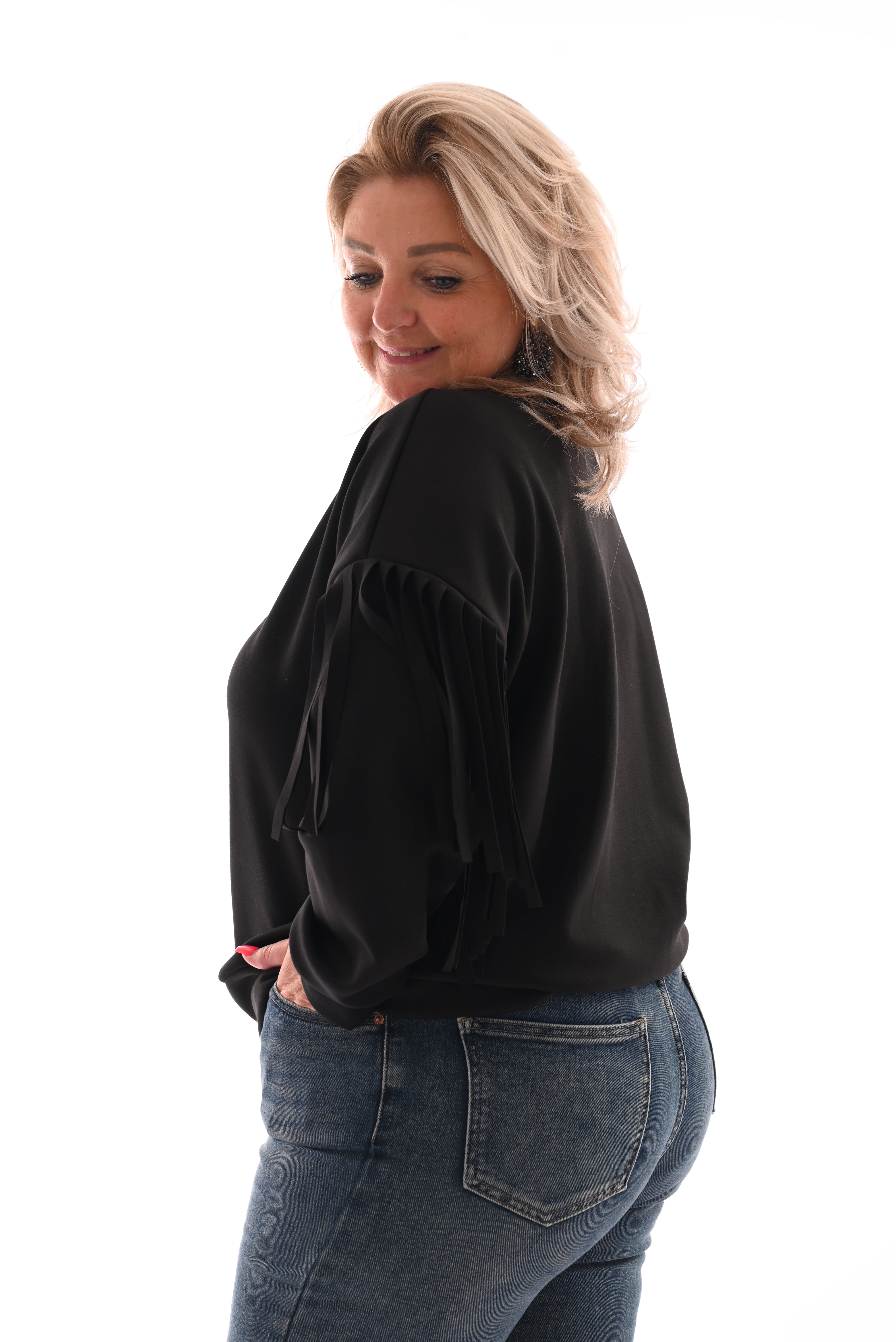 Sweater met franjes aan de mouwen zwart