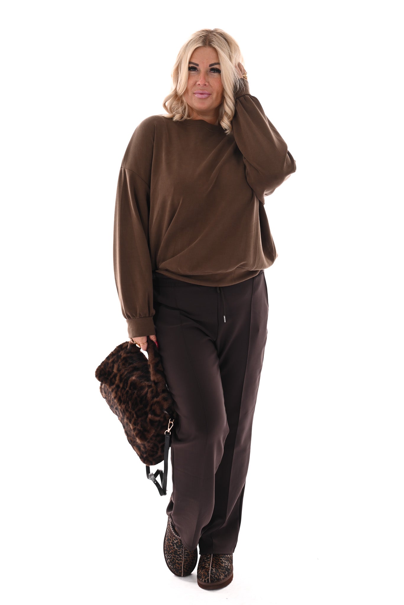 Sweater uni bruin