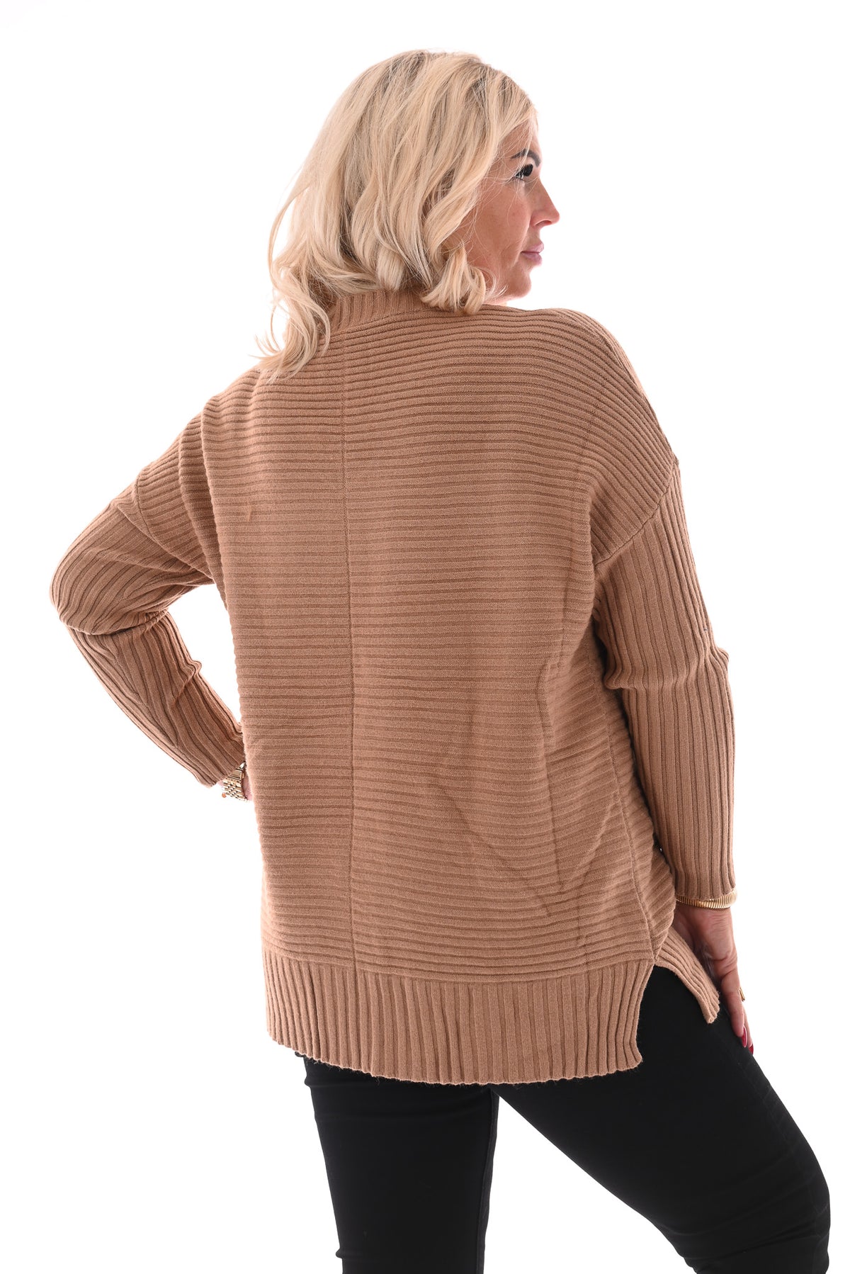 Trui lijnen v-hals camel