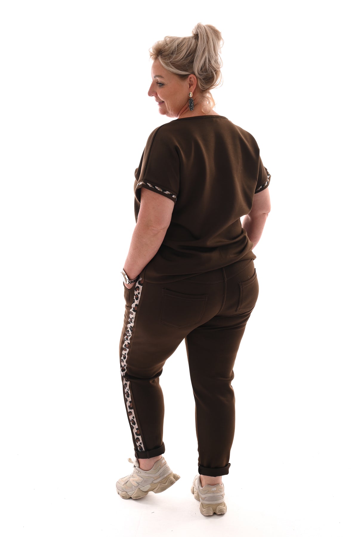 Tweedelig set korte mouwen panter glitterbies donkerbruin