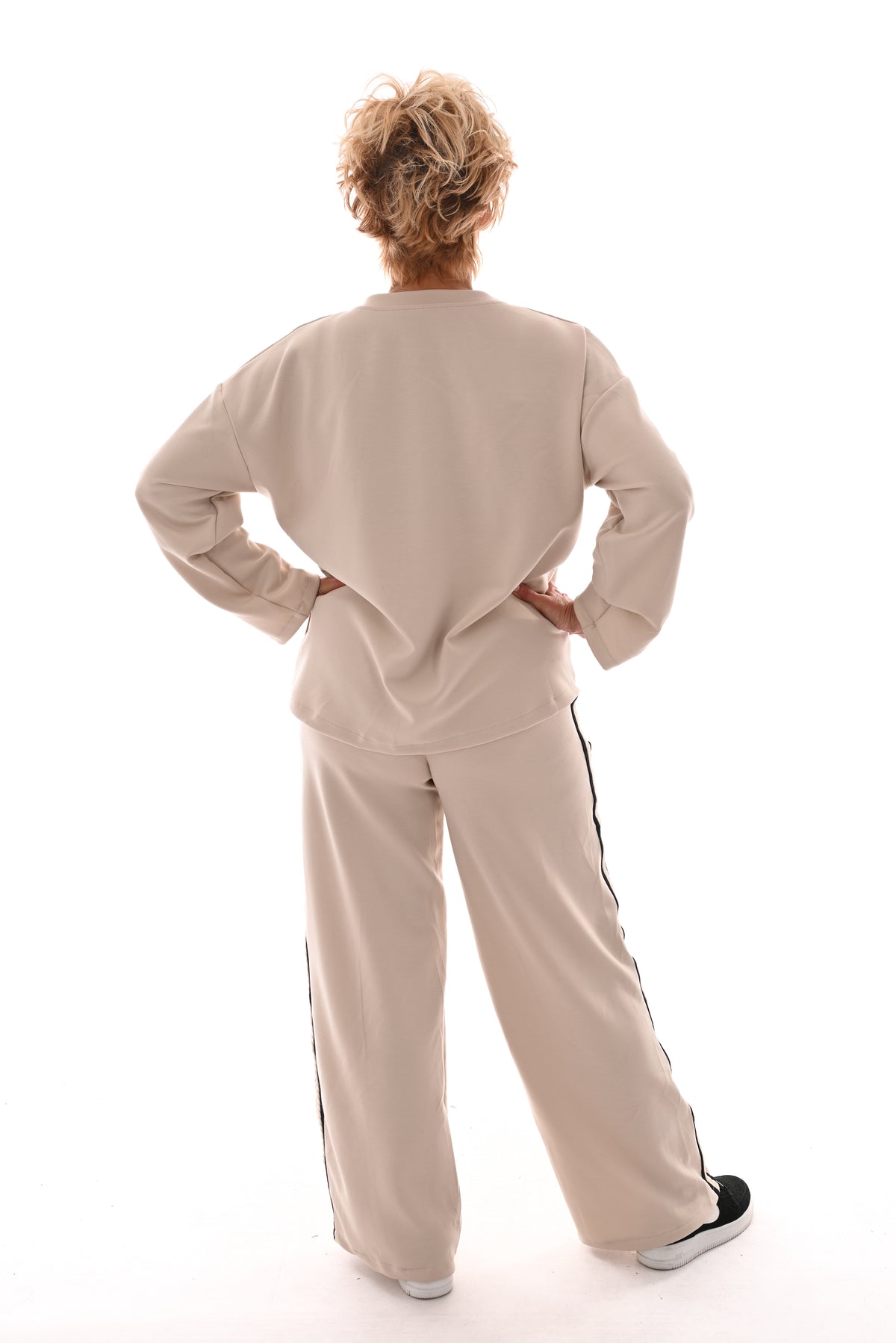Tweedelig set nin strepenbies beige