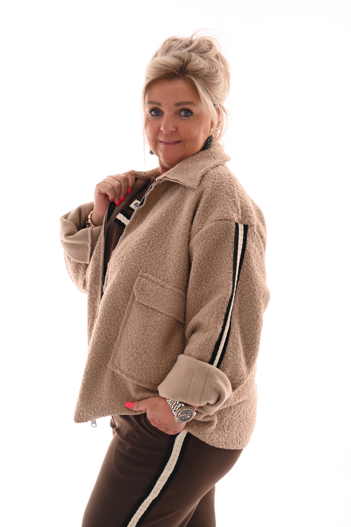 Boucle jas bies strepen camel