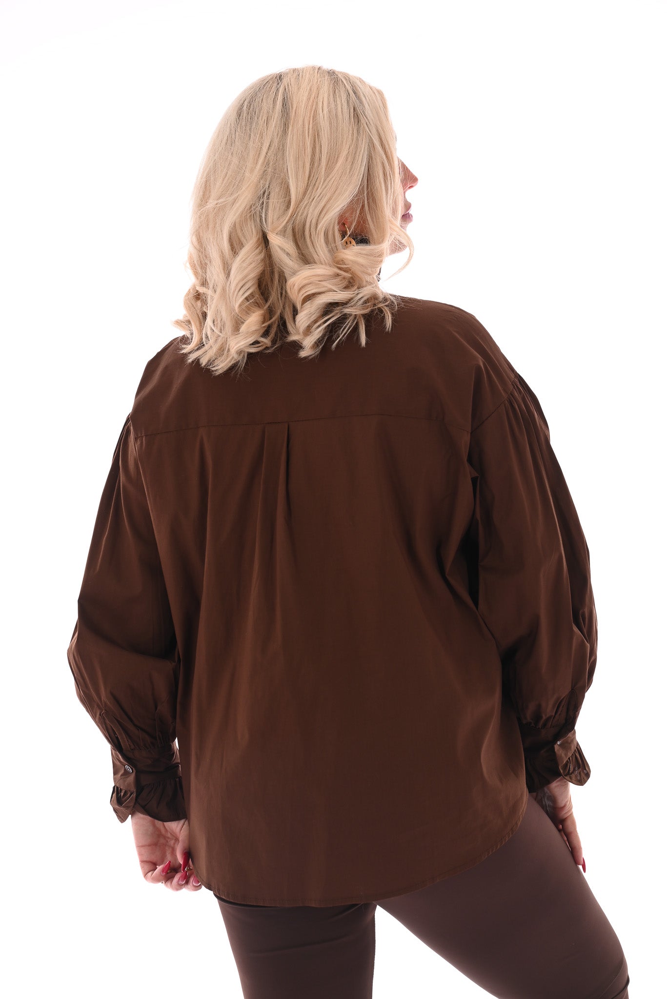 Blouse met roezelkraag bruin