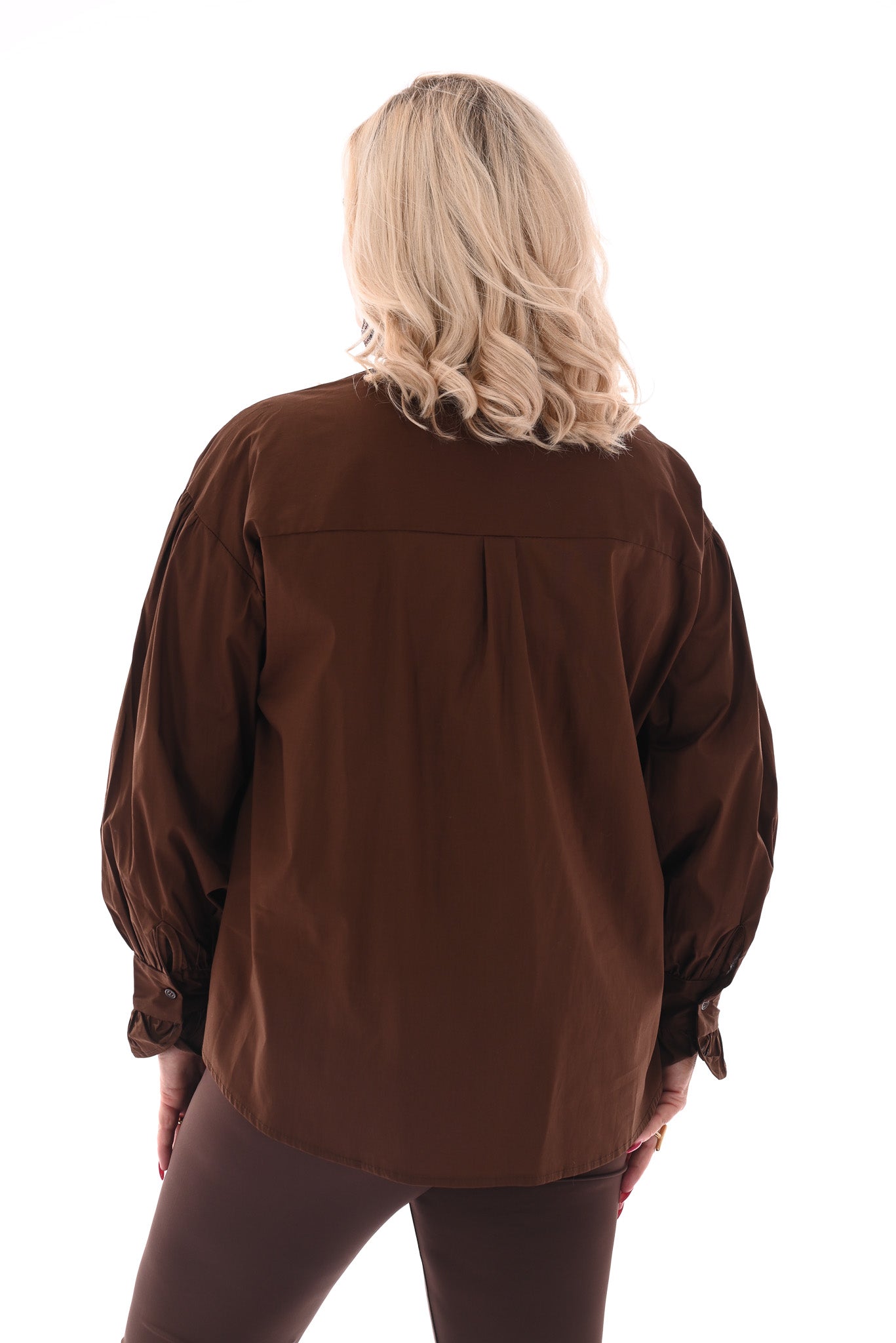 Blouse met roezelkraag bruin