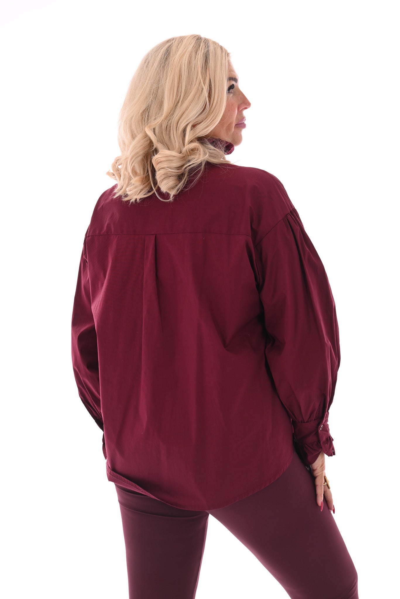 Blouse met roezelkraag bordeaux