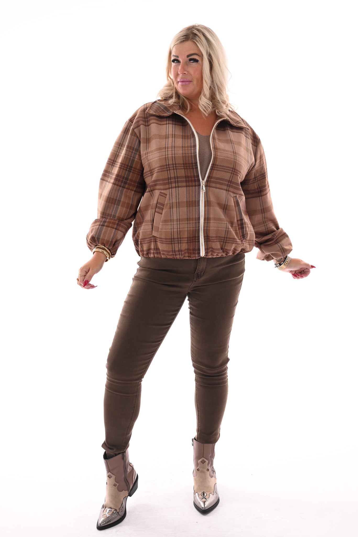 Kort jasje ruit patroon beige