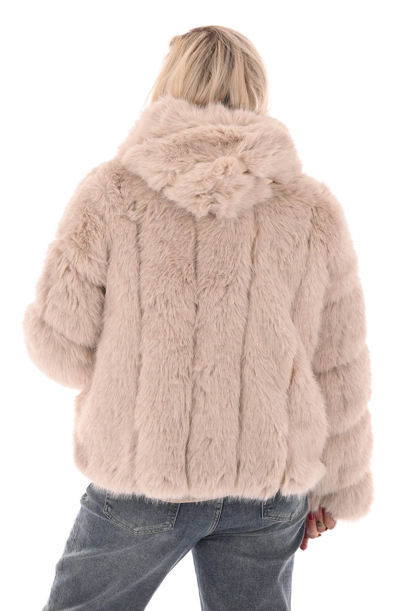 Faux fur jas met capuchon roomwit