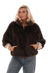 Faux fur jas korte mouwen en opstaande kraag bruin