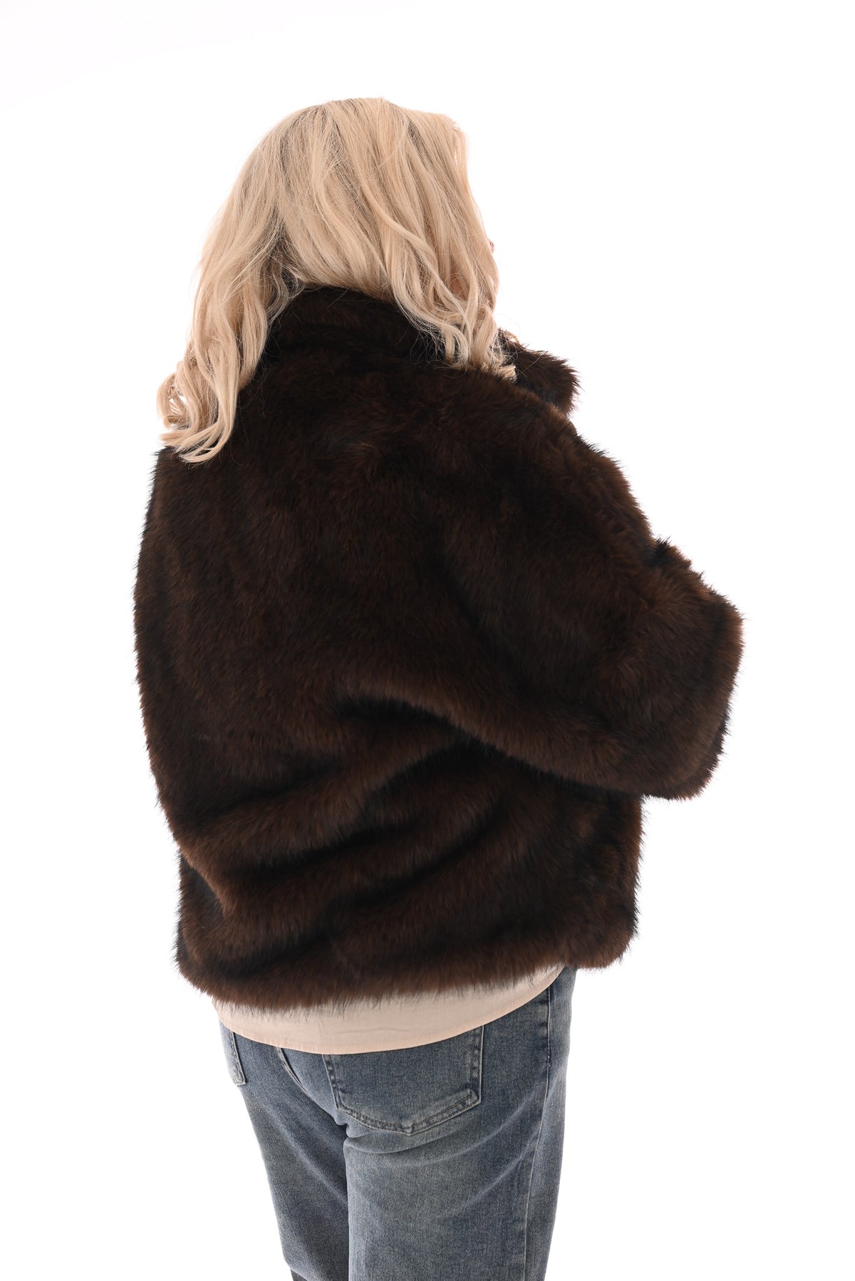 Faux fur jas korte mouwen en opstaande kraag bruin