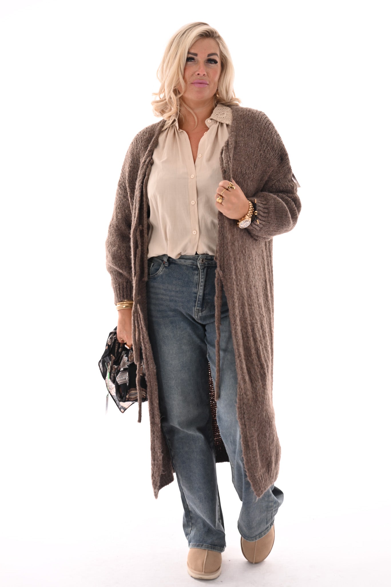 Lang gebreid vest met strik sluiting taupe