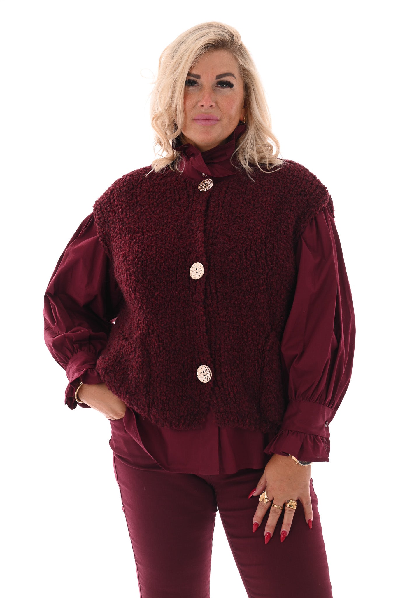 Boucle gilet met knopen bordeaux