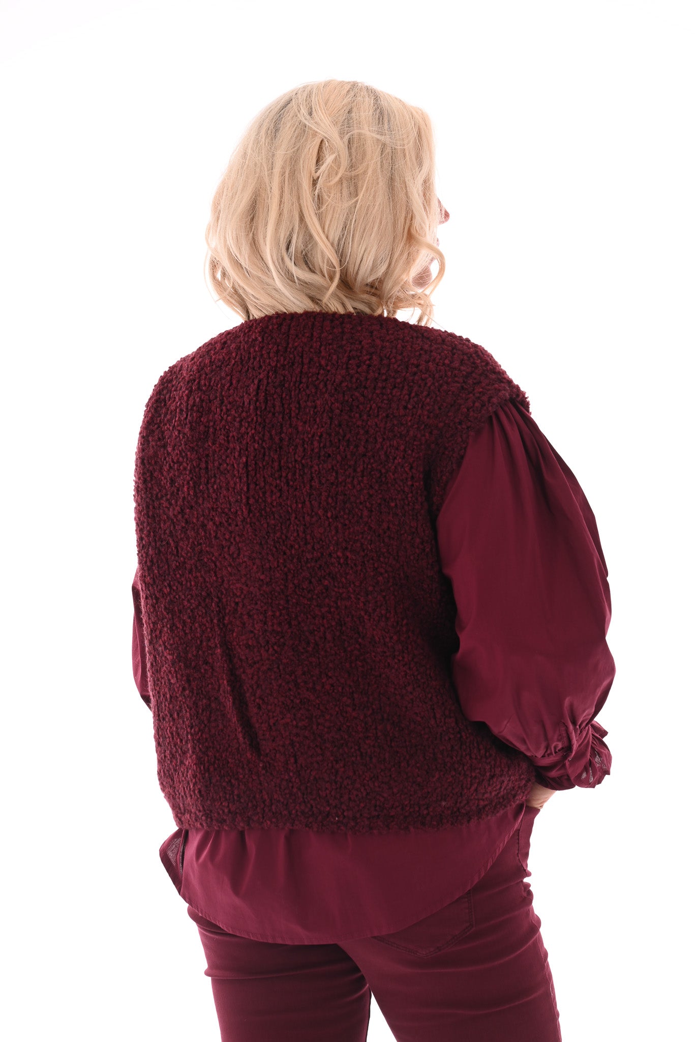 Boucle gilet met knopen bordeaux
