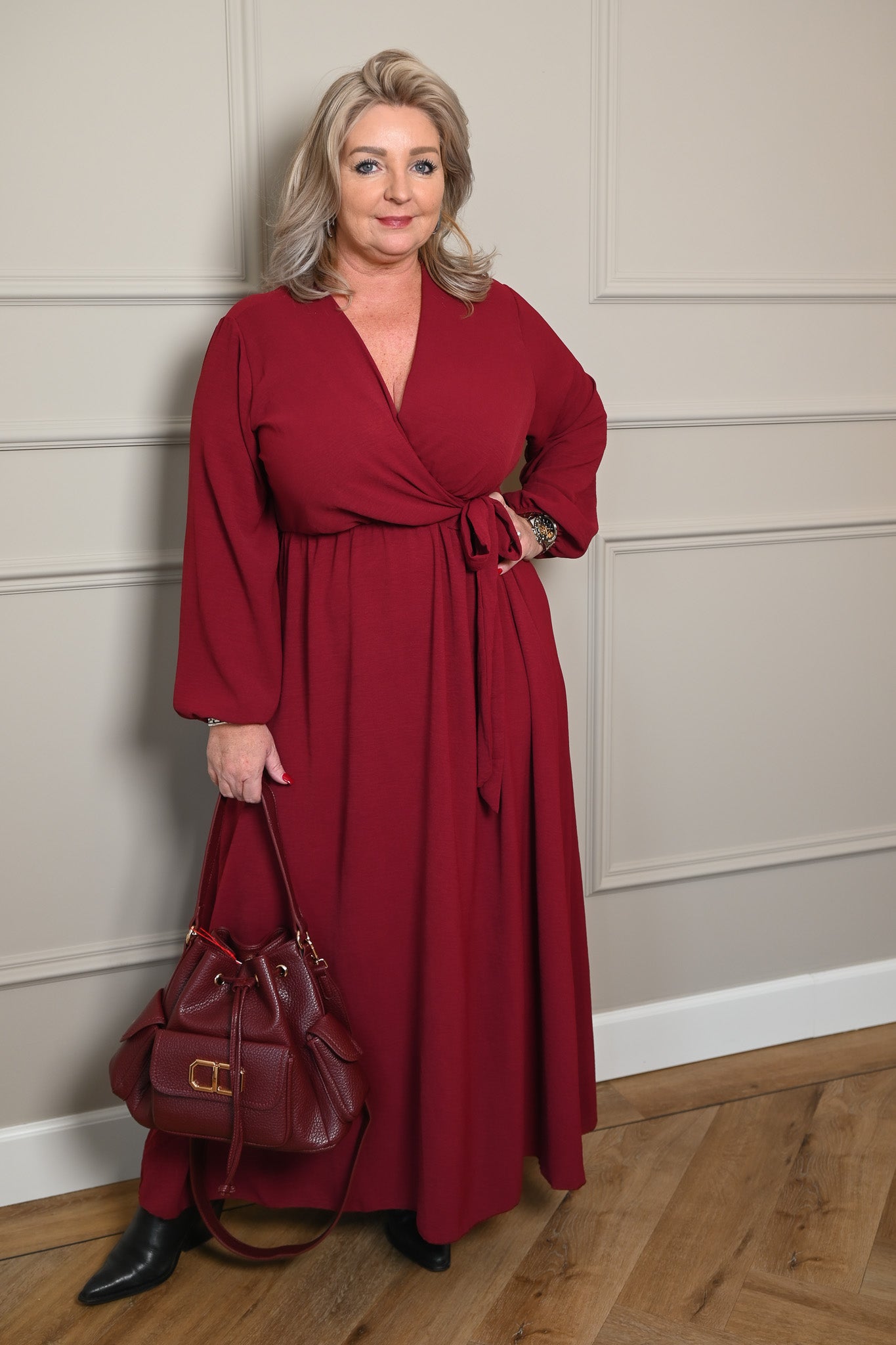 Maxi jurk lange mouwen met strik uni bordeaux